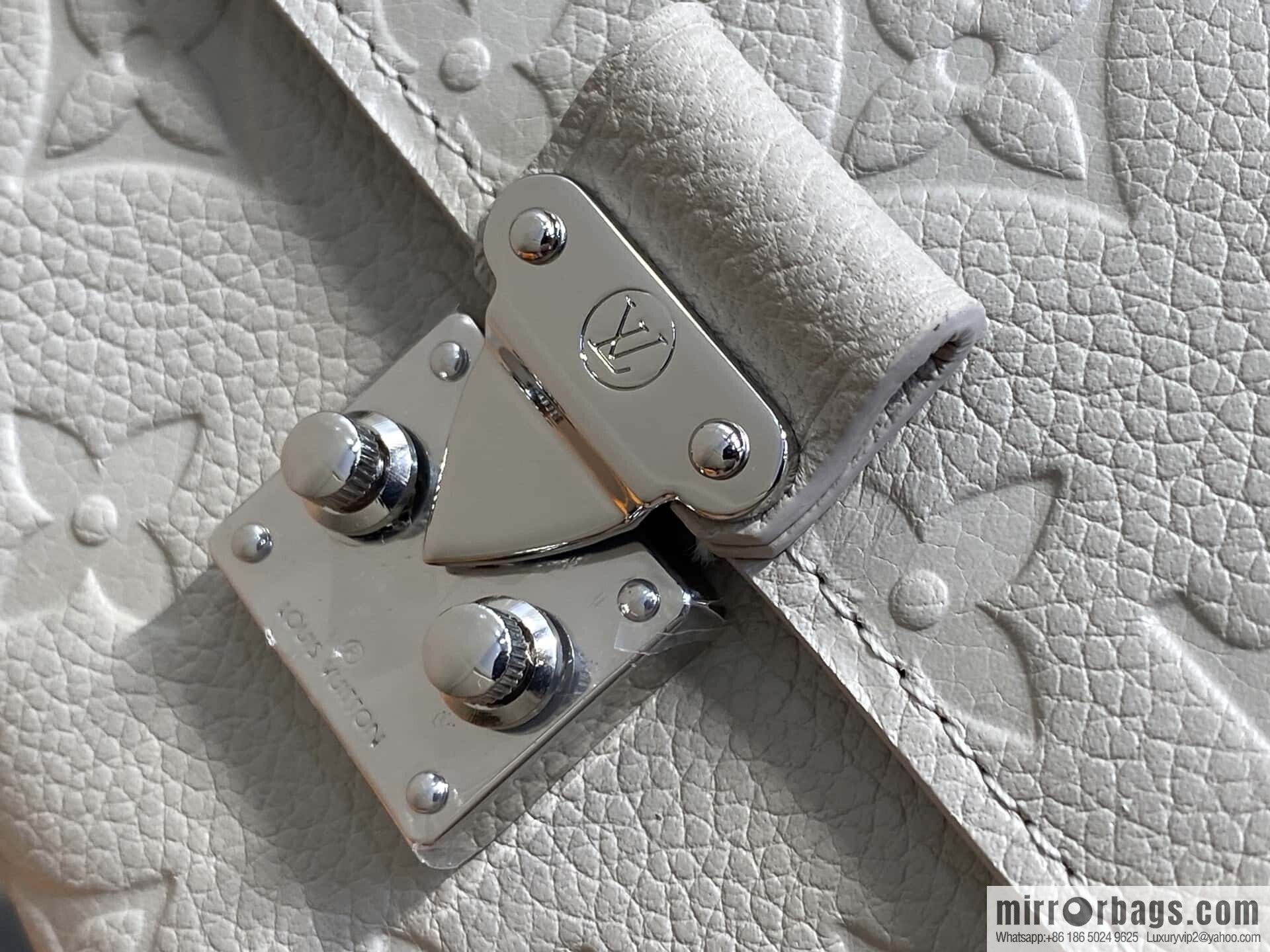 [Boutique‑grade] M13463 light gray, full leather flip wallet Sarah wallet