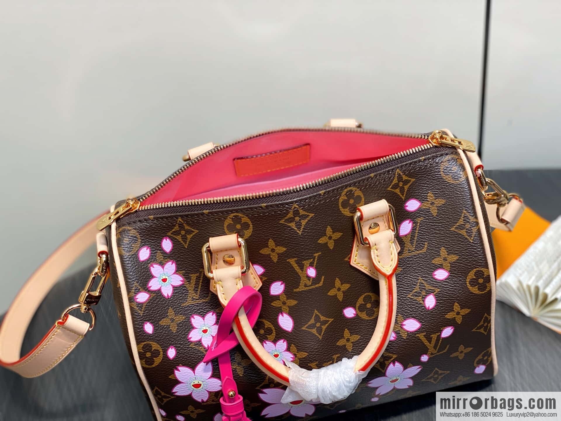 [Boutique‑grade] M14174 presbyopia, cherry blossom/Murakami Takashi, pillow bag speedy LV x TM SPEEDY BANDOULIIZRE 25 handbag