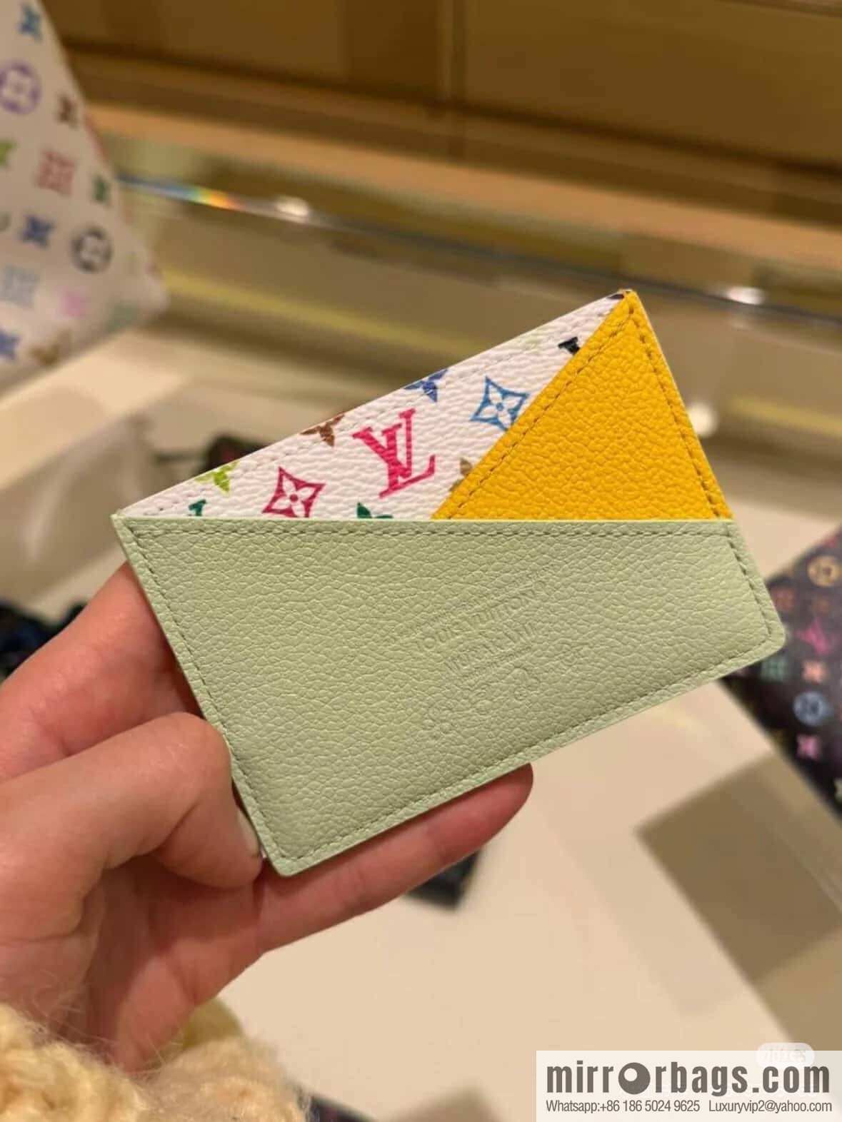[Boutique‑grade] M14091 rose red, card bag wallet Criss-Cross LV x TM card holder