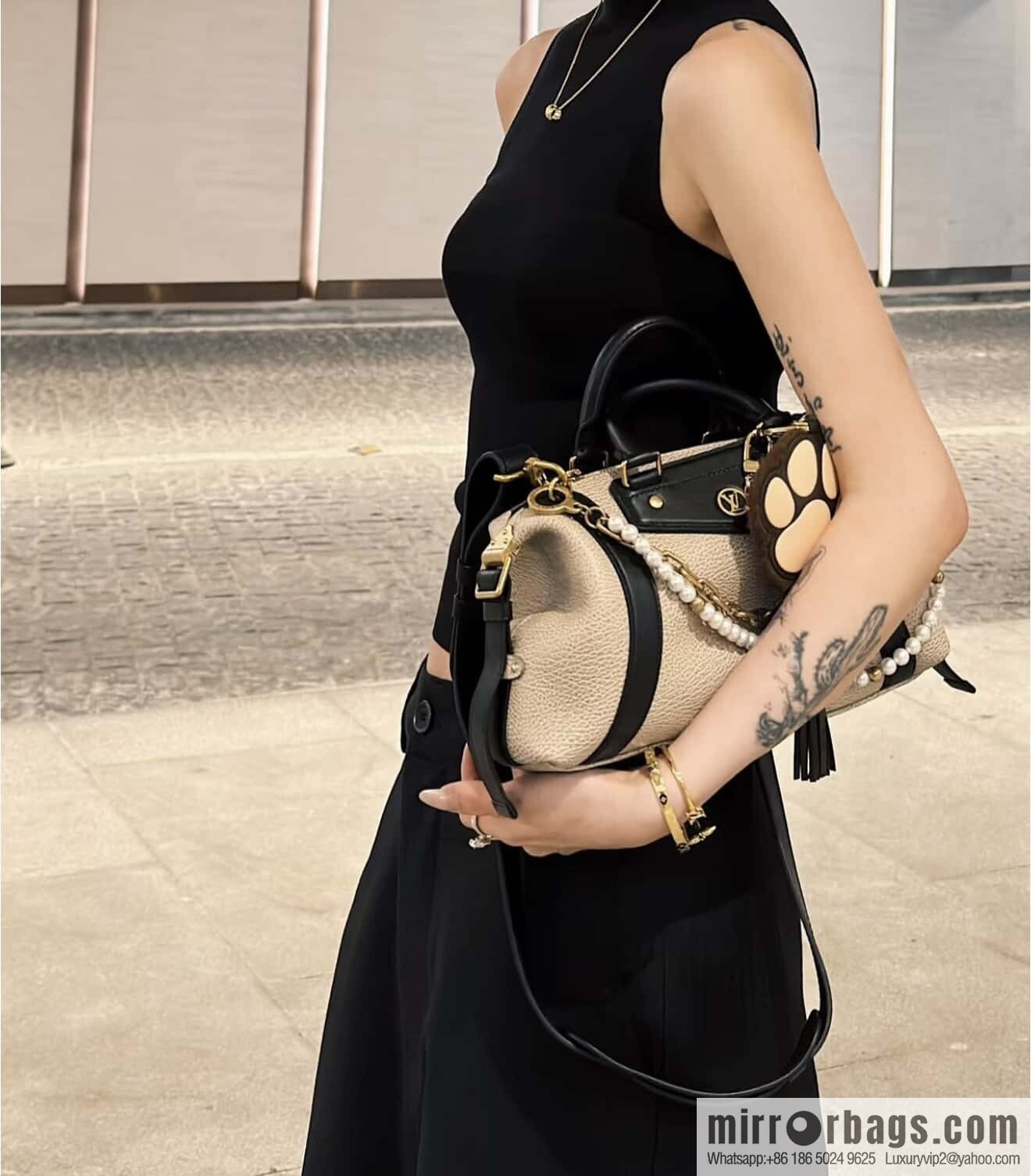 [Premium‑quality] M14721 taupe, full leather locomotive bag LV Biker small handbag M14514 black 2025 spring and summer show