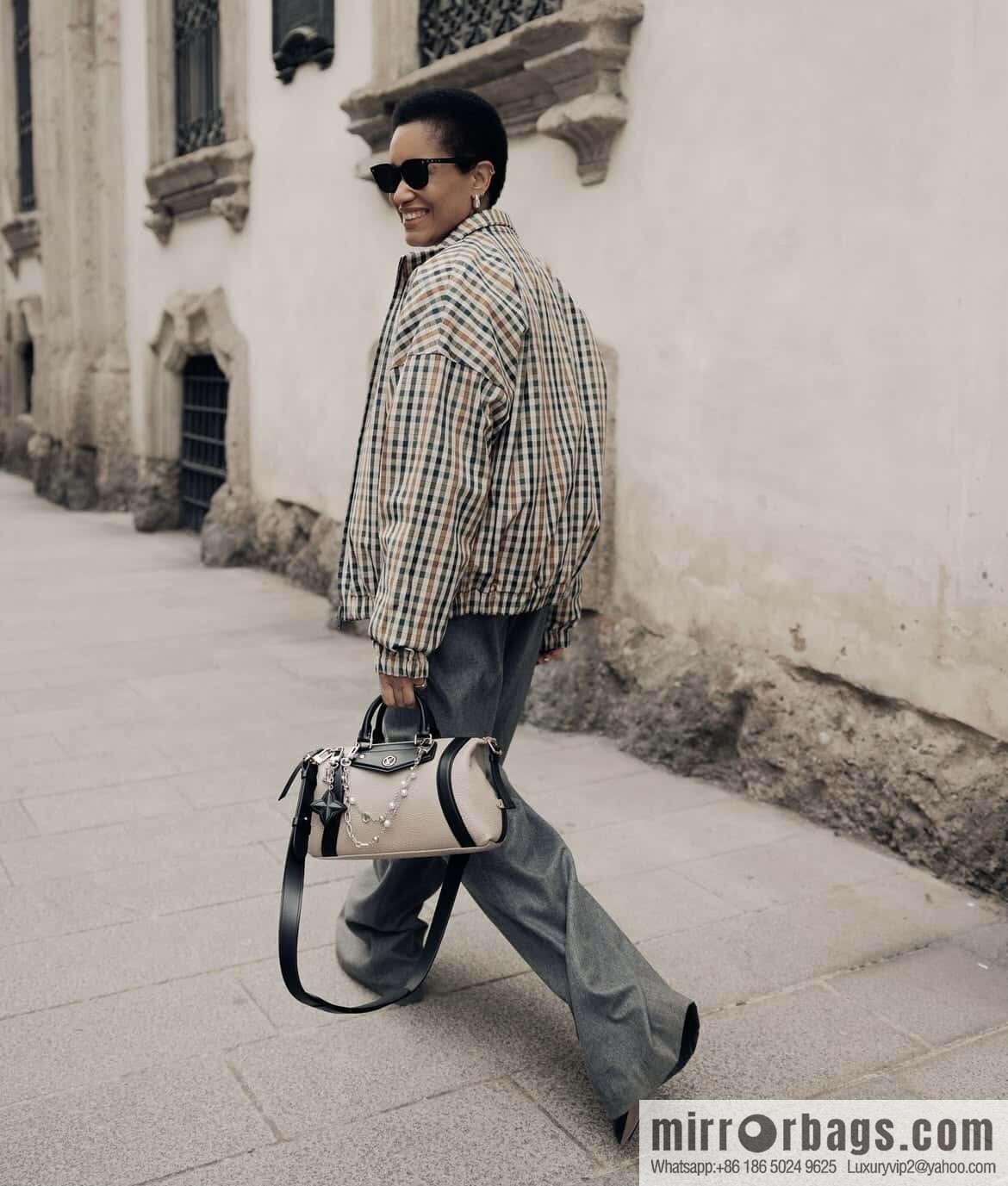 [Premium‑quality] M14721 taupe, full leather locomotive bag LV Biker small handbag M14514 black 2025 spring and summer show