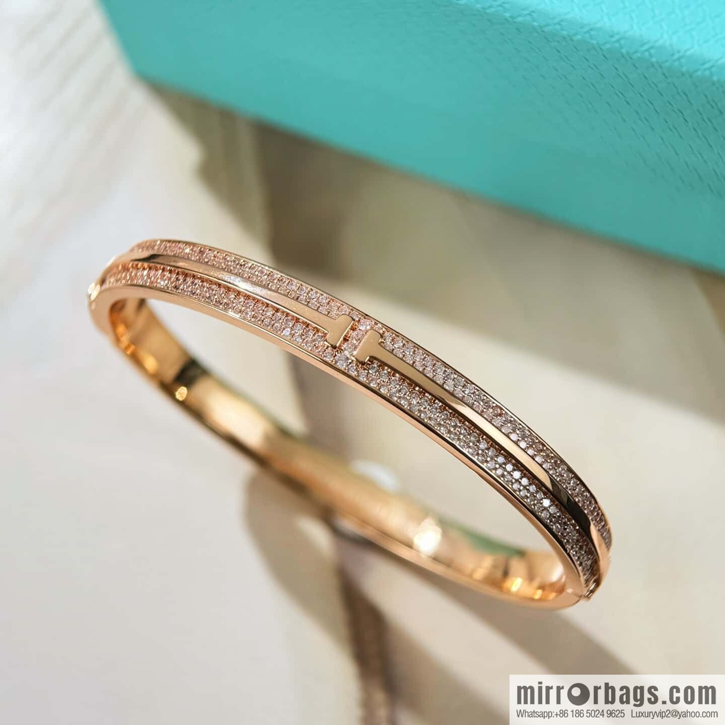 ❗️New ❗️ TIFFANY & Co. Tiffany T Series Half Full Diamond Bracelet