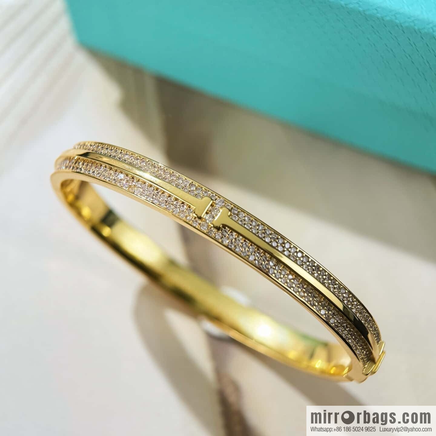 ❗️New ❗️ TIFFANY & Co. Tiffany T Series Half Full Diamond Bracelet
