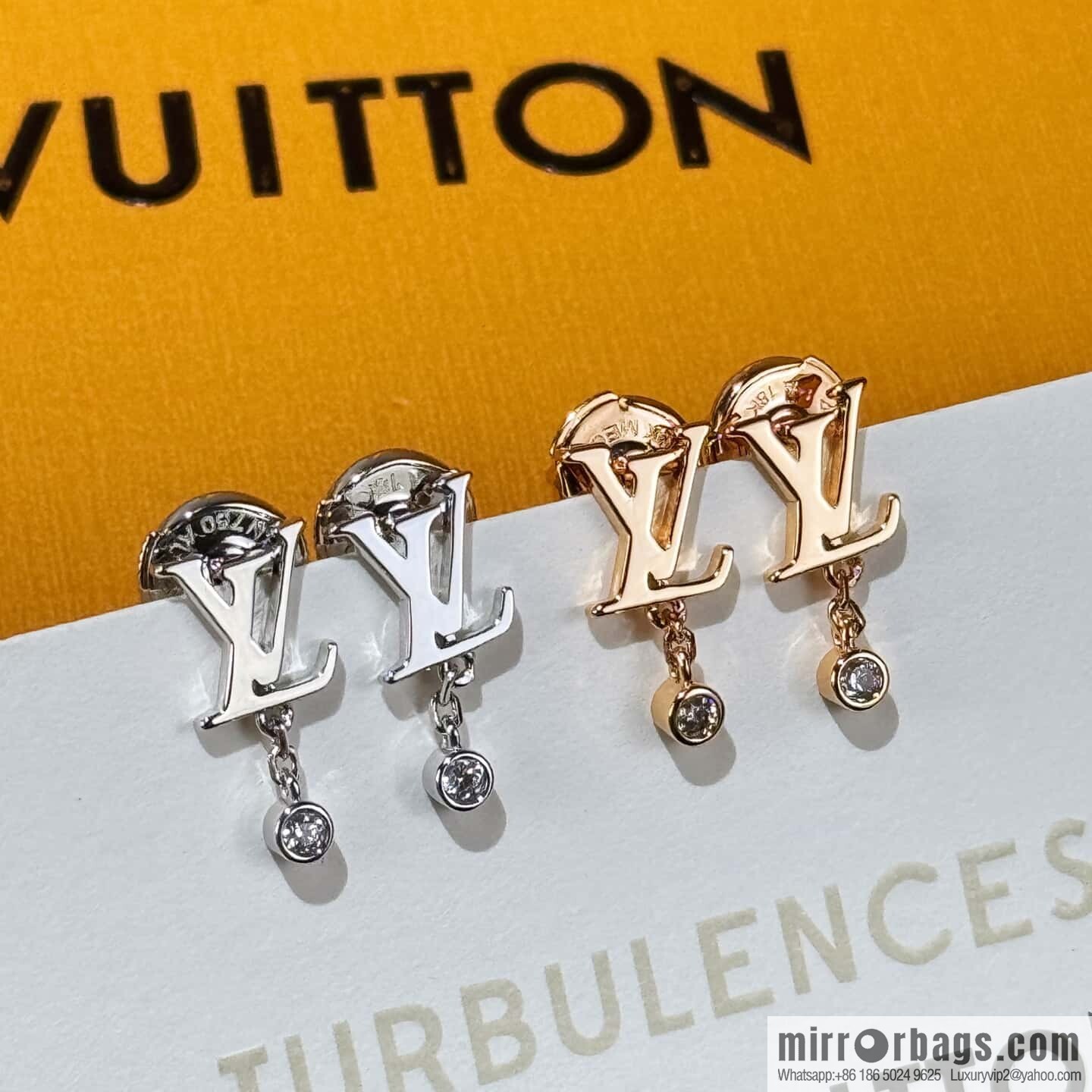 ❗️❗️New ❗️☀ Louis Vuitton LV floral stud earrings ☀