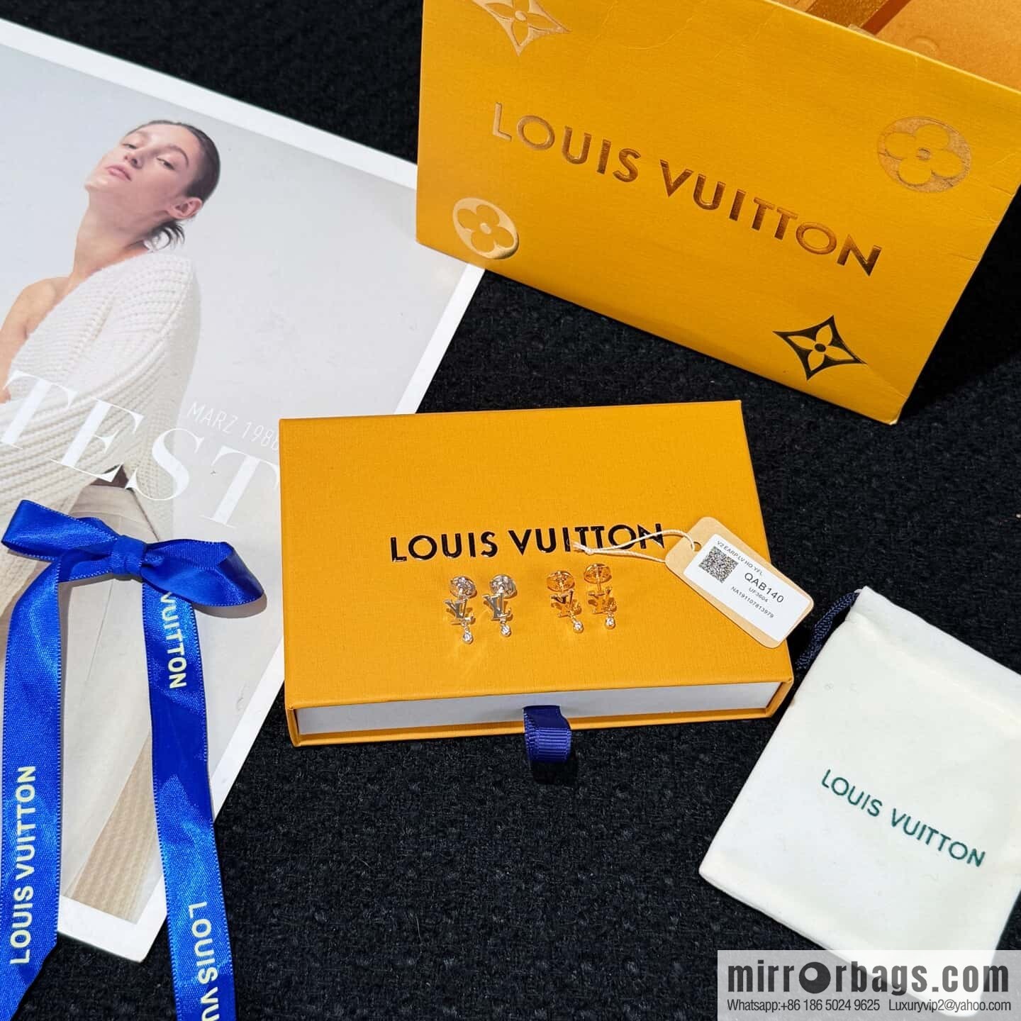 ❗️❗️New ❗️☀ Louis Vuitton LV floral stud earrings ☀