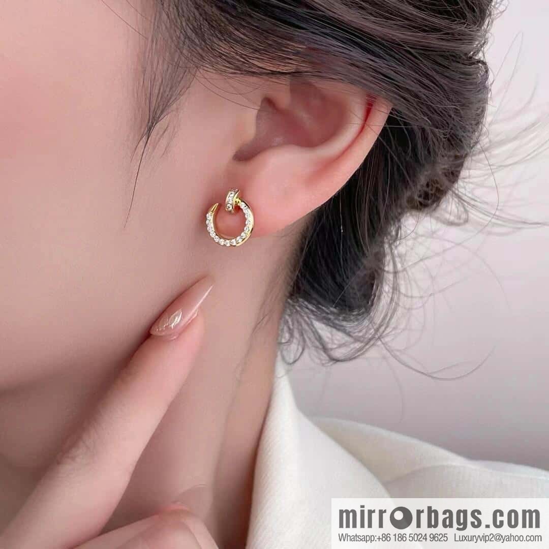 ☀️Cartier LOVE series, full drill nail earrings