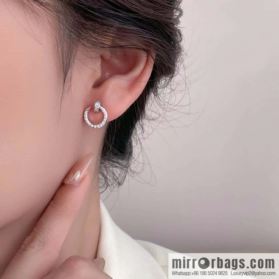 ☀️Cartier LOVE series, full drill nail earrings