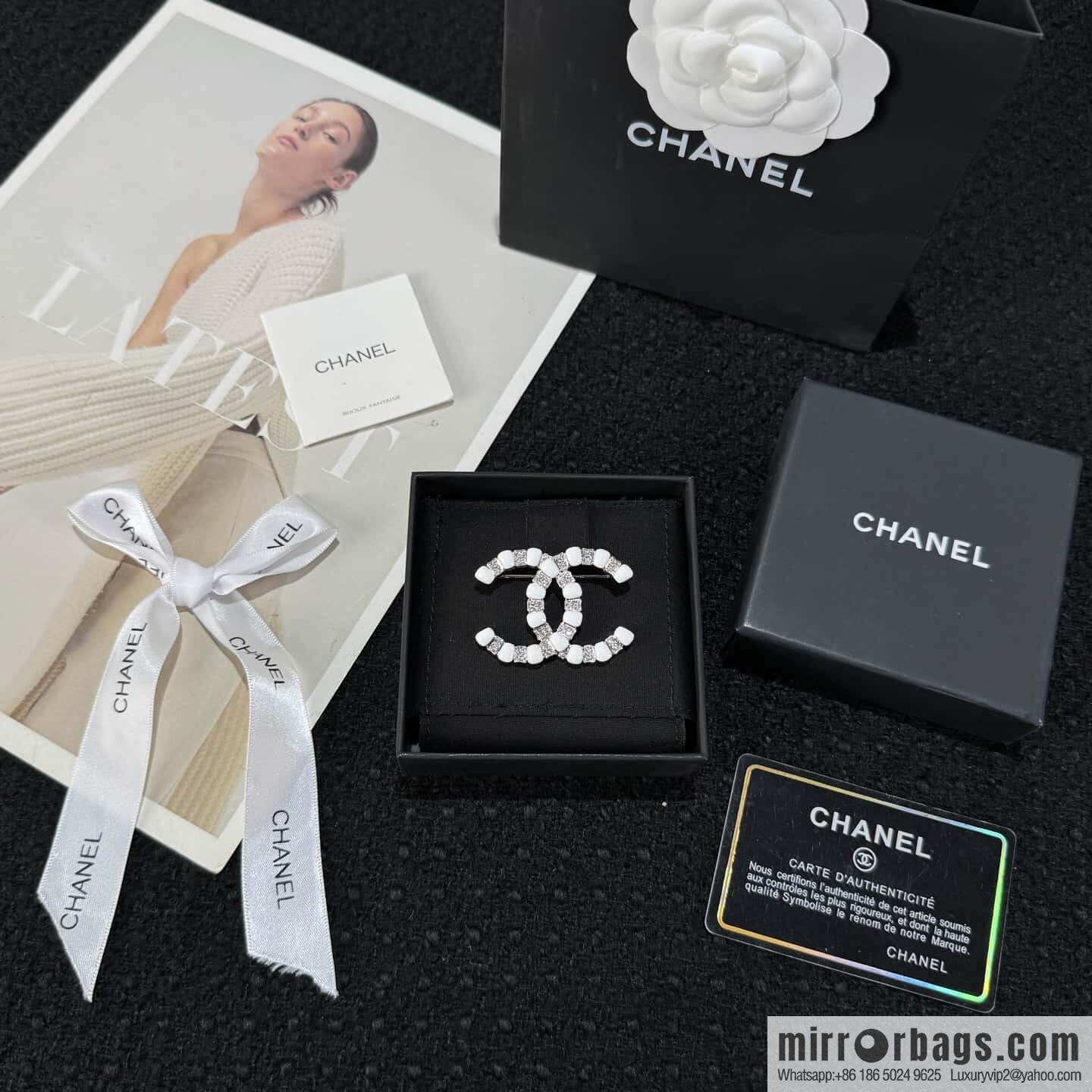 ☀️New ☑️ Chanel Double C Brooch