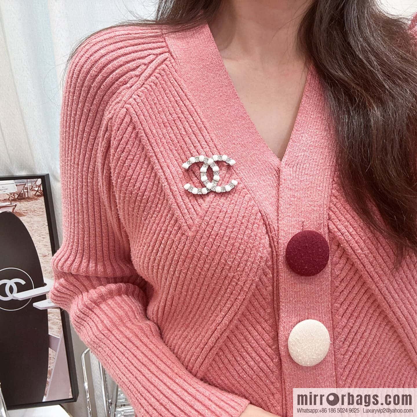 ☀️New ☑️ Chanel Double C Brooch