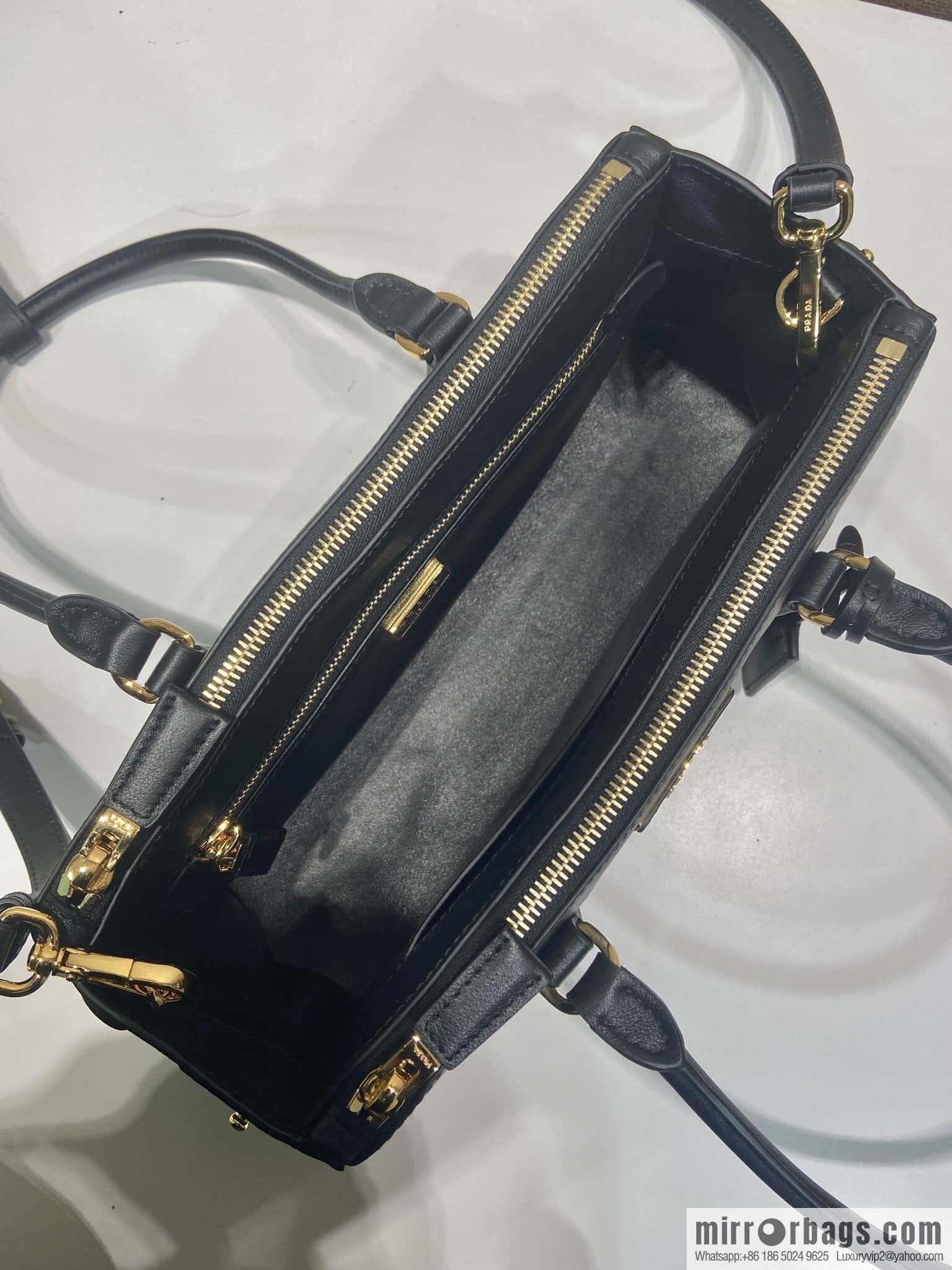 PRADA 🎉 new killer bag 🎉 1BA457 new 🎉🎉 black