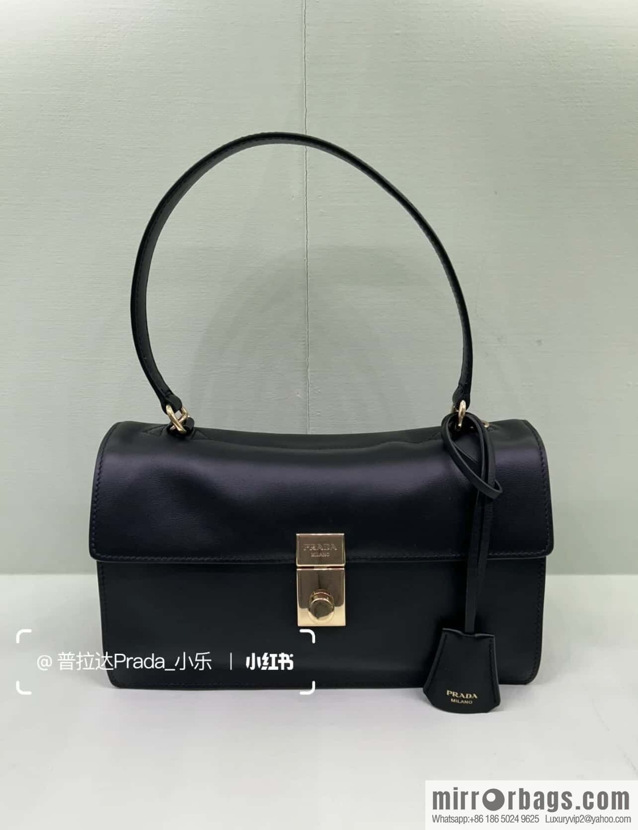 PRADA 🎉 new catwalk model 🎉 1BN023 calfskin 🎉🎉 black