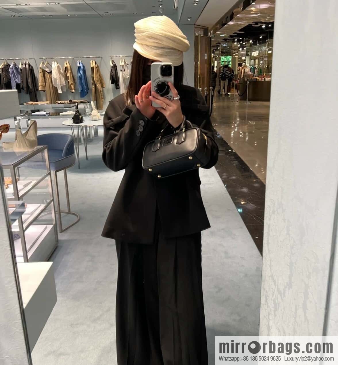 MIUMIU new bowling bag Softy Padded 🎳 black