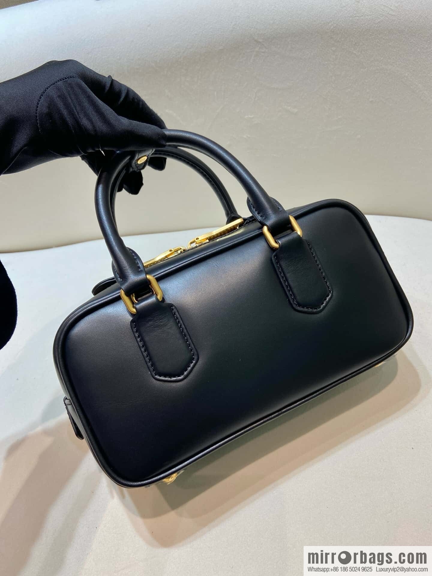 MIUMIU new bowling bag Softy Padded 🎳 black