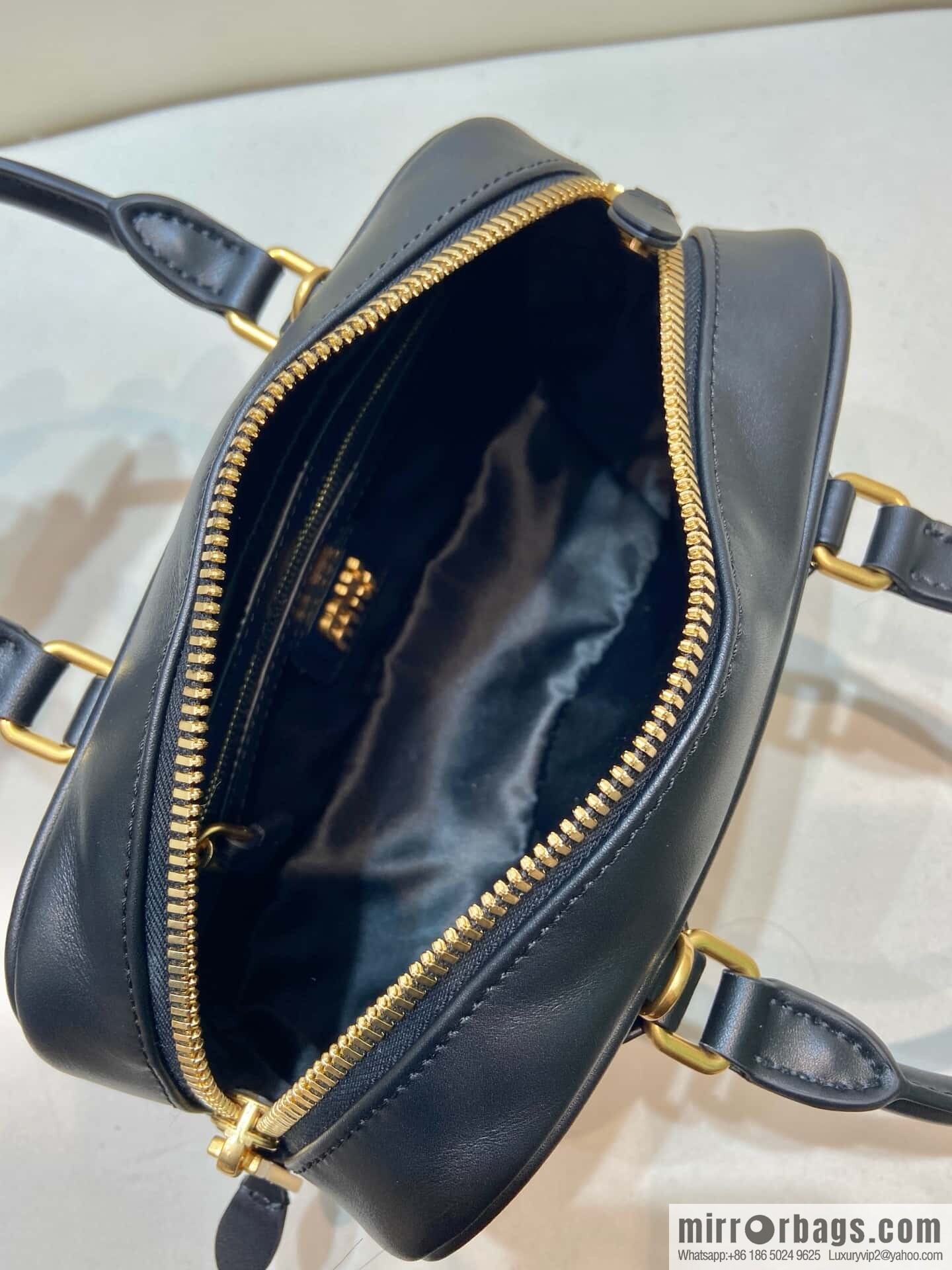 MIUMIU new bowling bag Softy Padded 🎳 black