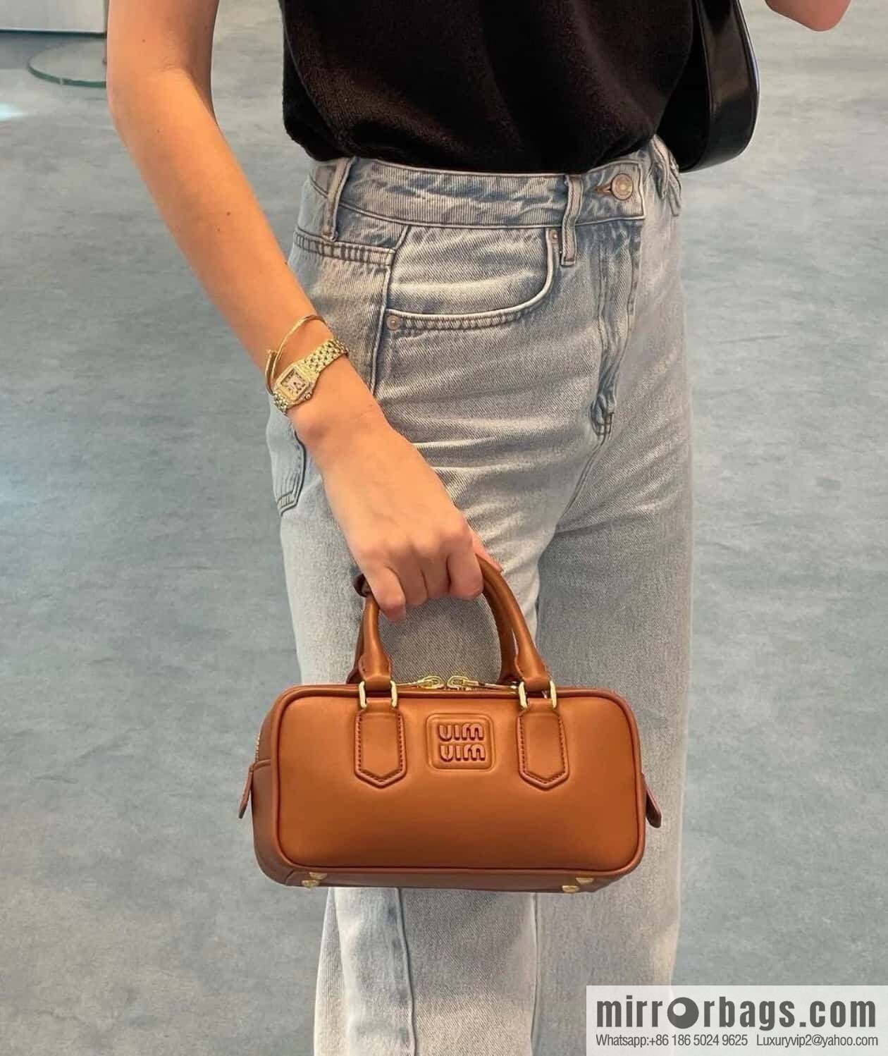 MIUMIU new bowling bag Softy Padded 🎳 caramel color