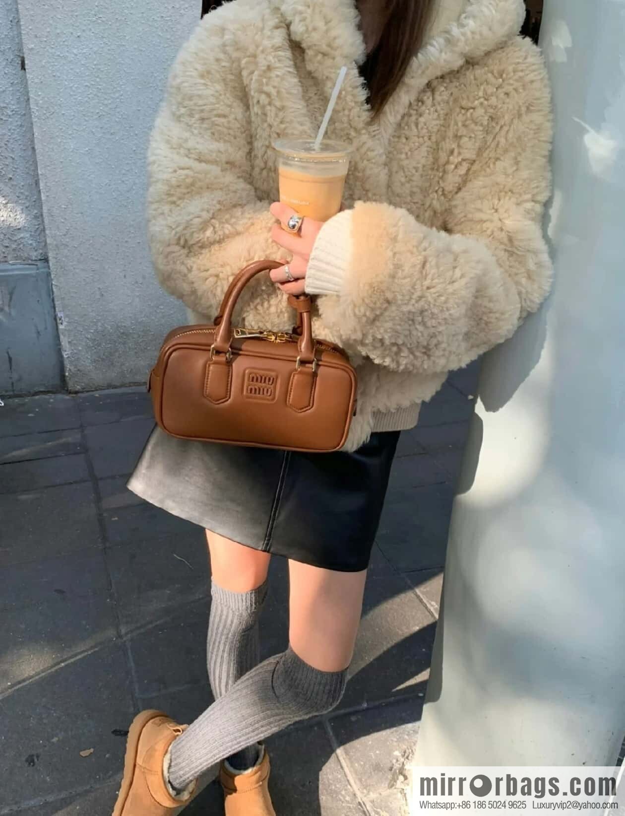 MIUMIU new bowling bag Softy Padded 🎳 caramel color