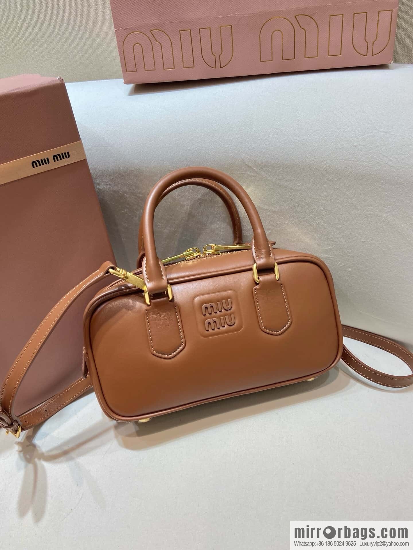 MIUMIU new bowling bag Softy Padded 🎳 caramel color