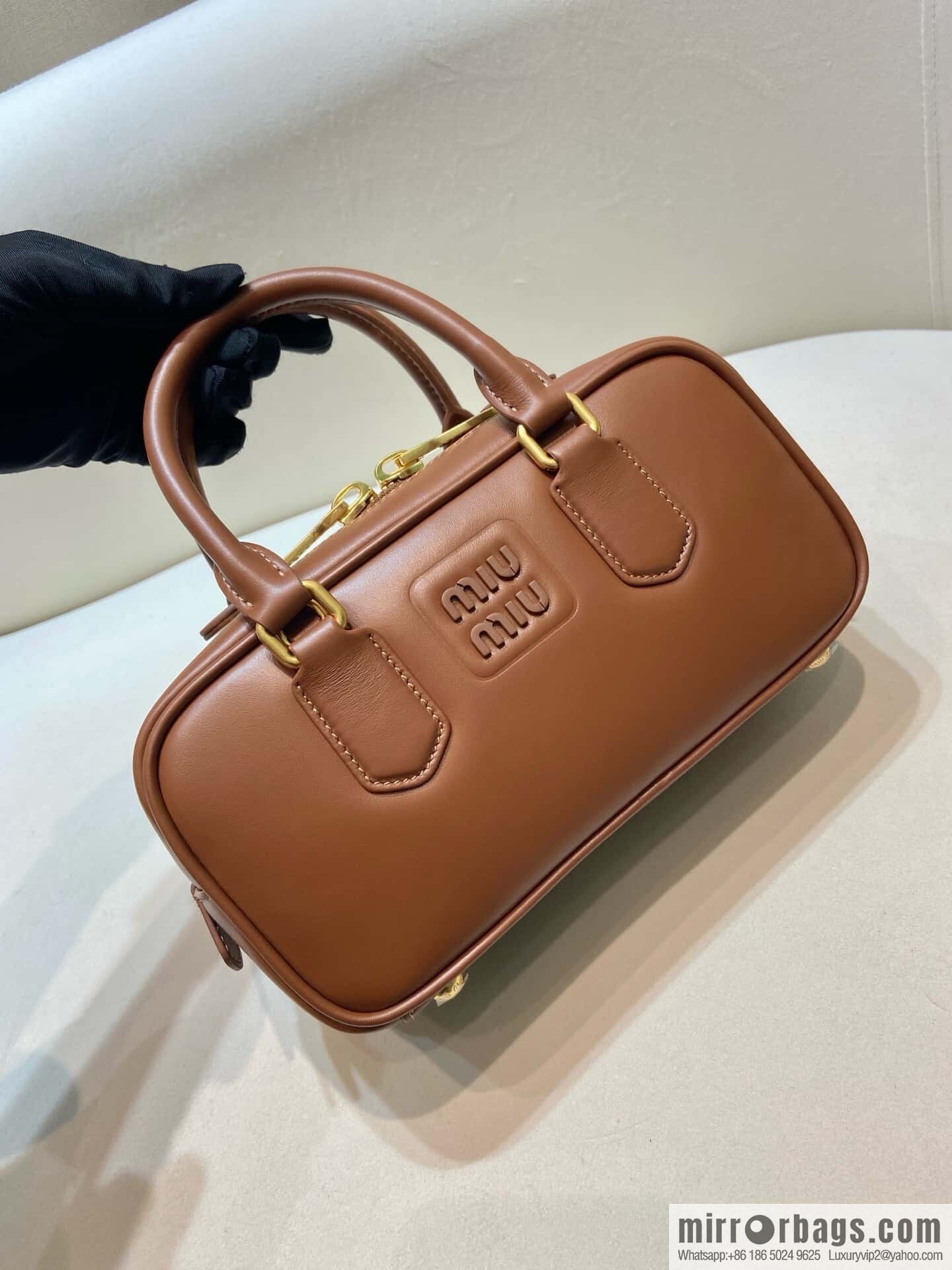 MIUMIU new bowling bag Softy Padded 🎳 caramel color
