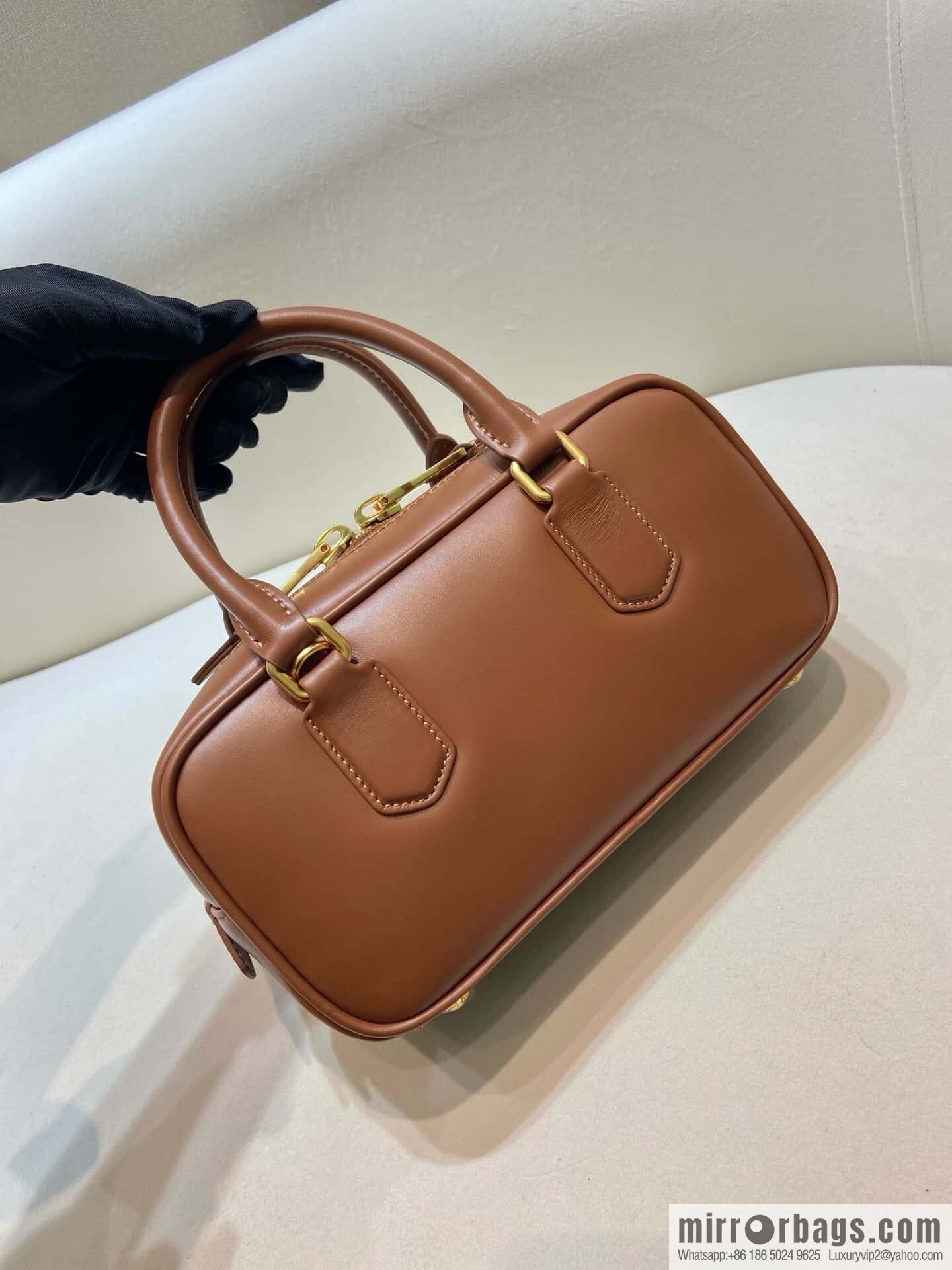 MIUMIU new bowling bag Softy Padded 🎳 caramel color