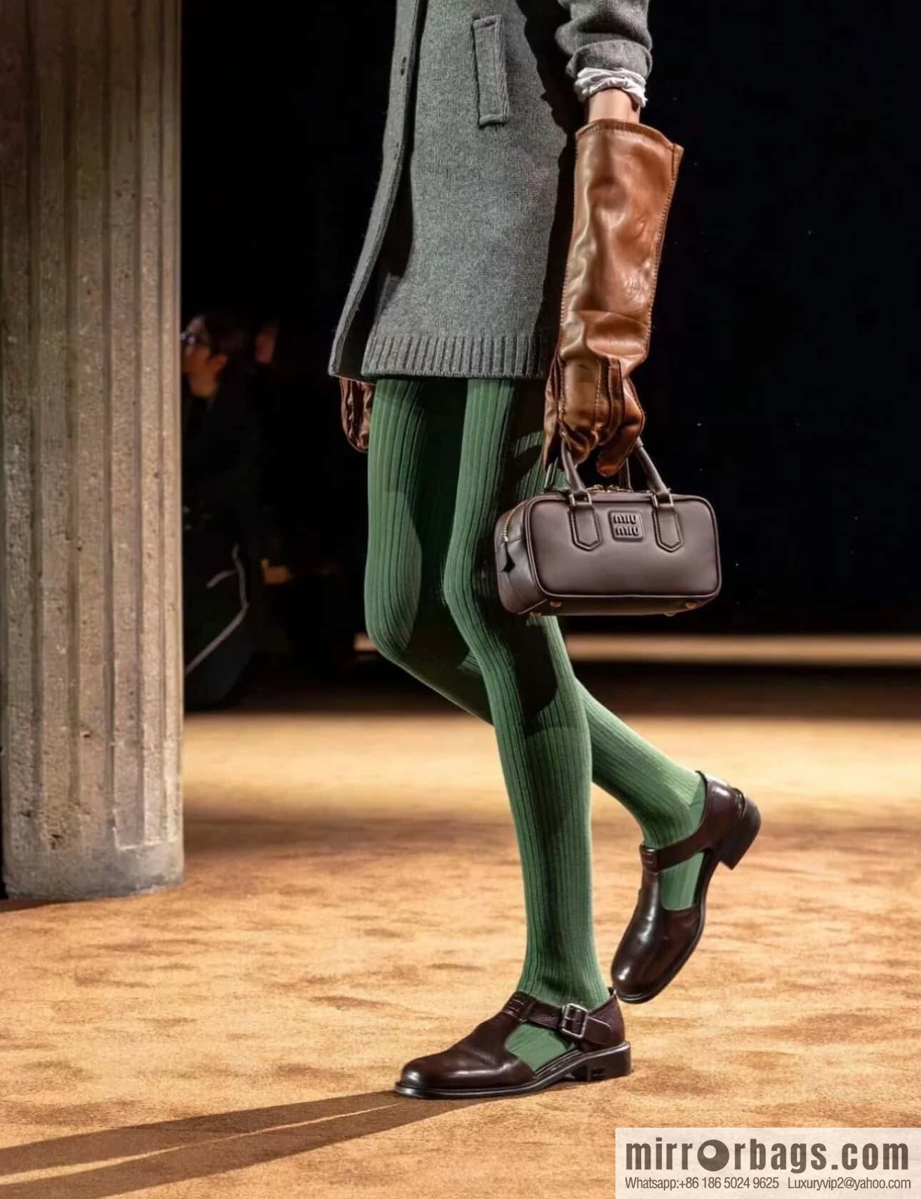 MIUMIU new bowling bag Softy Padded 🎳 briar