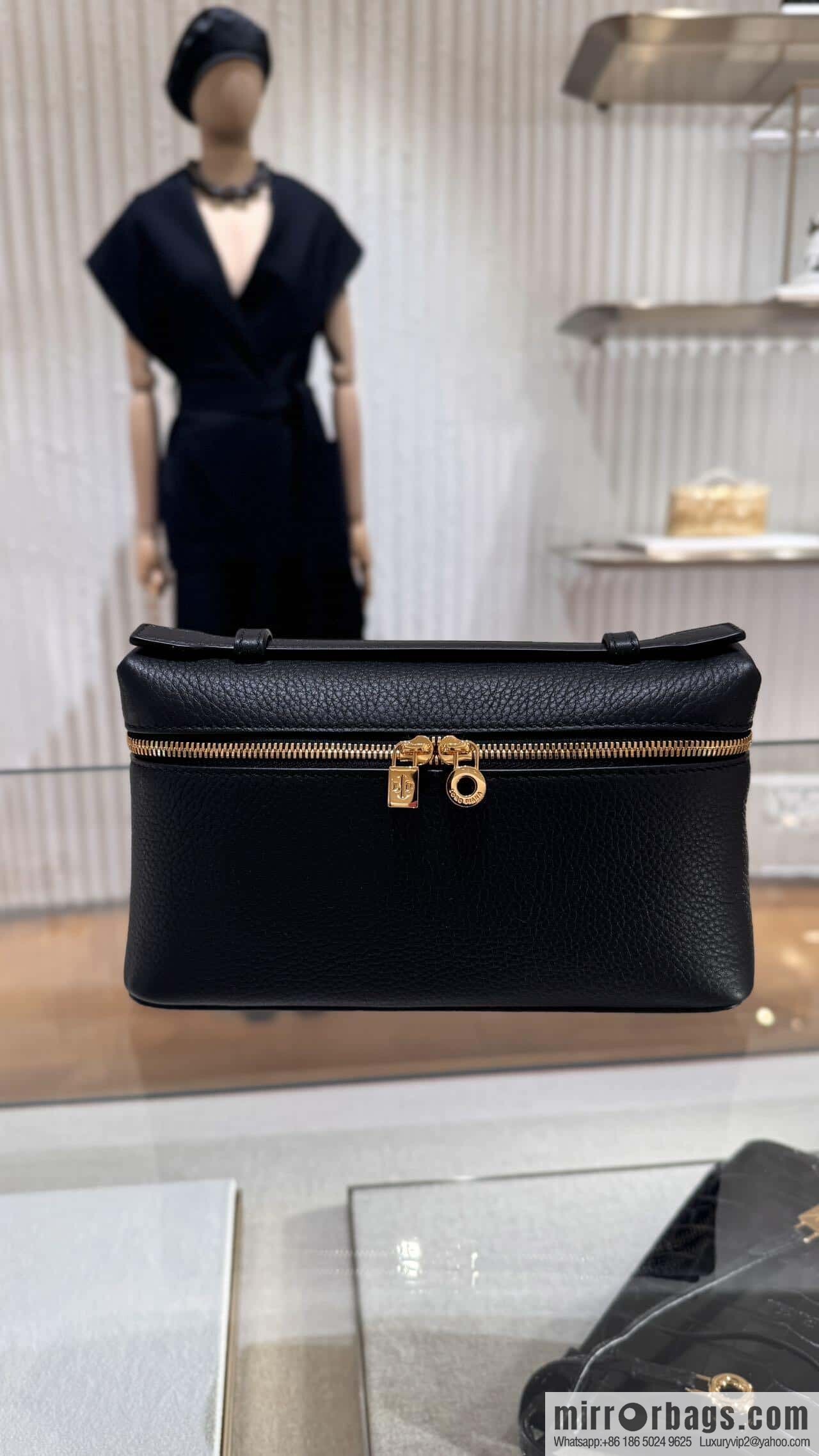 Loro Piana 2nd Generation Extra Pocket L19 Clutch Bag FAN4046 Black Gold Buckle