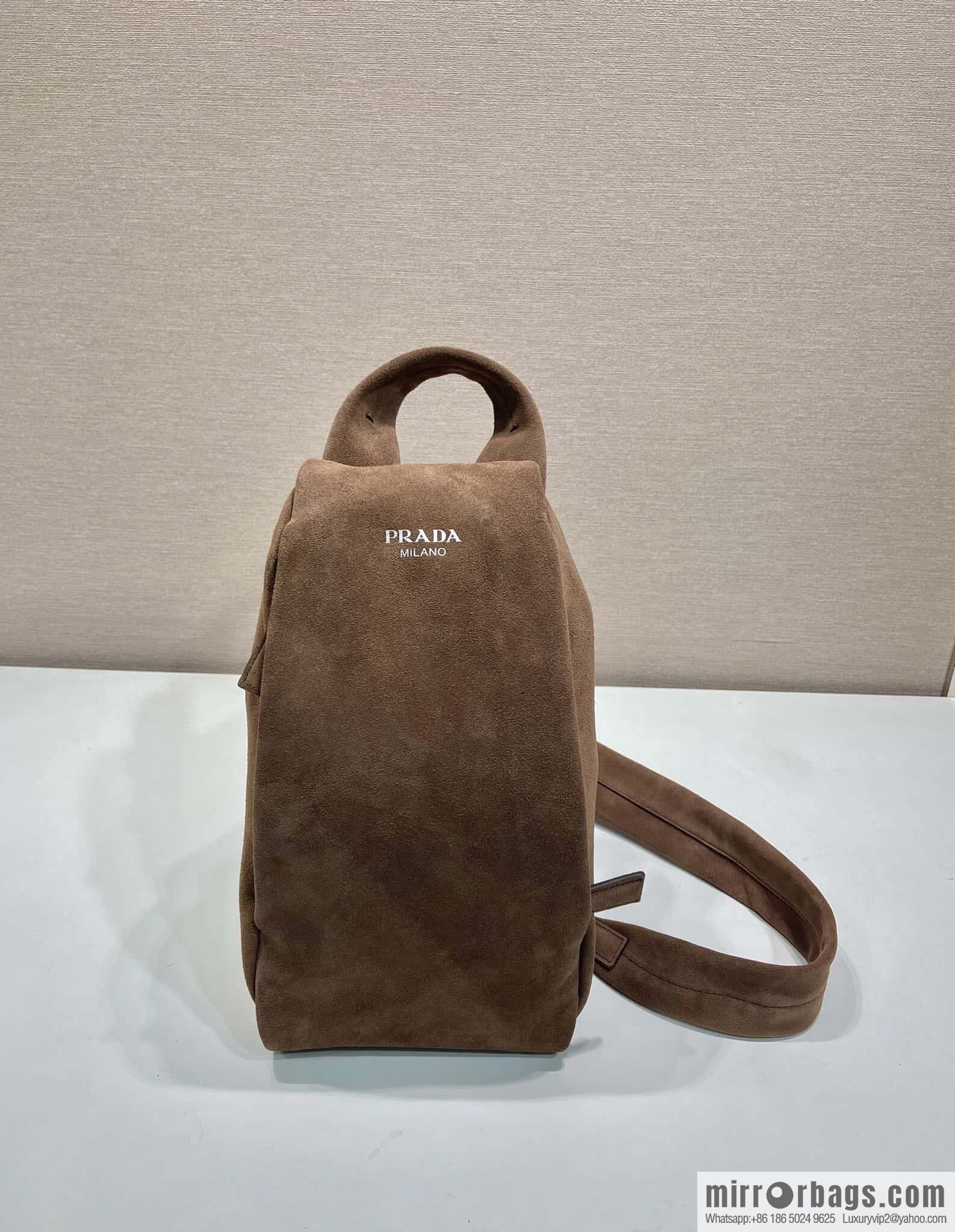 PRADA 🎉 new breast bag 🎉 2VZ114 suede🎉🎉