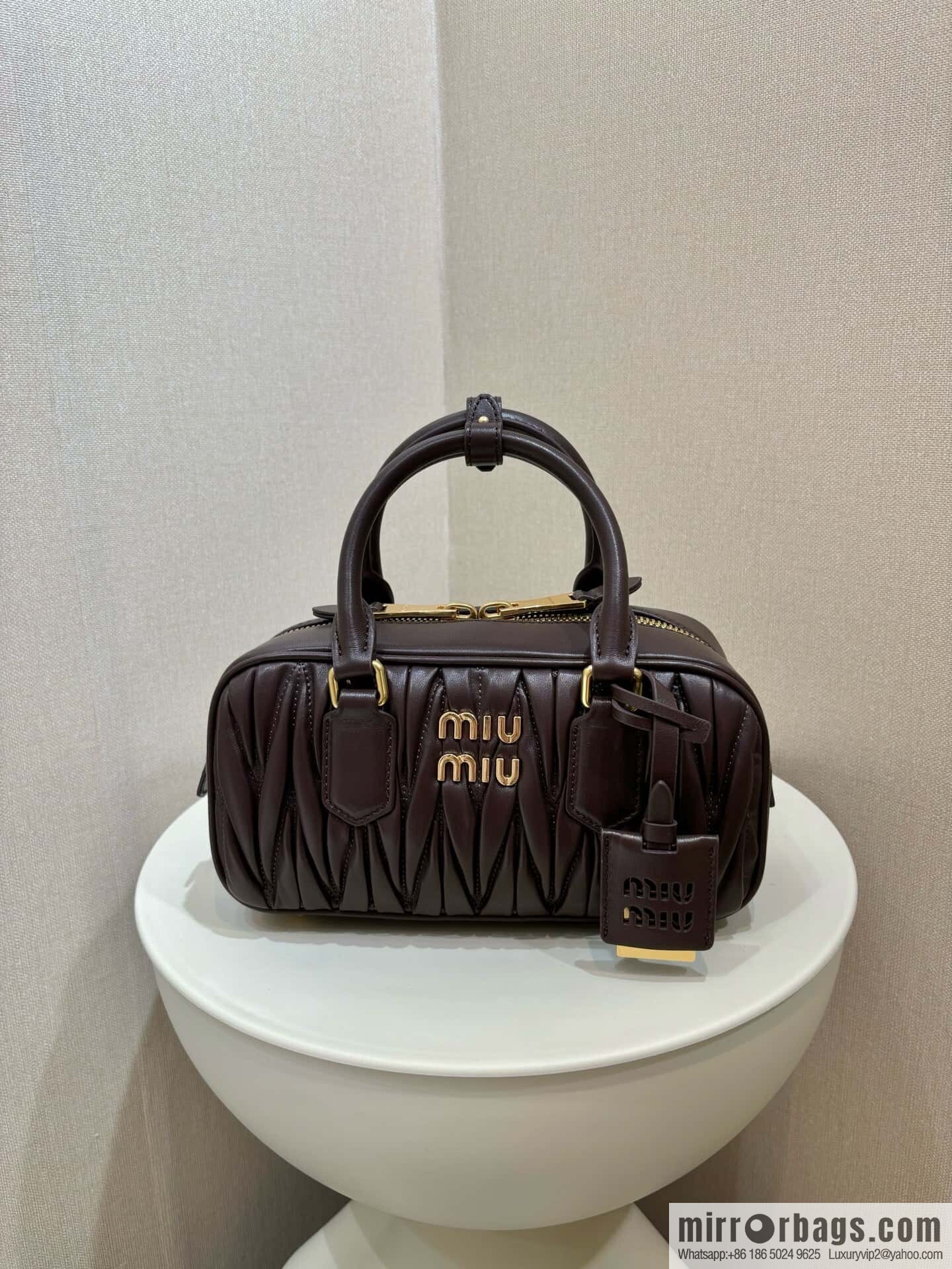Sheepskin Textured Retro Rectangle Bag | Leather Bowling Bag 5BB142 💕💕 Chocolate