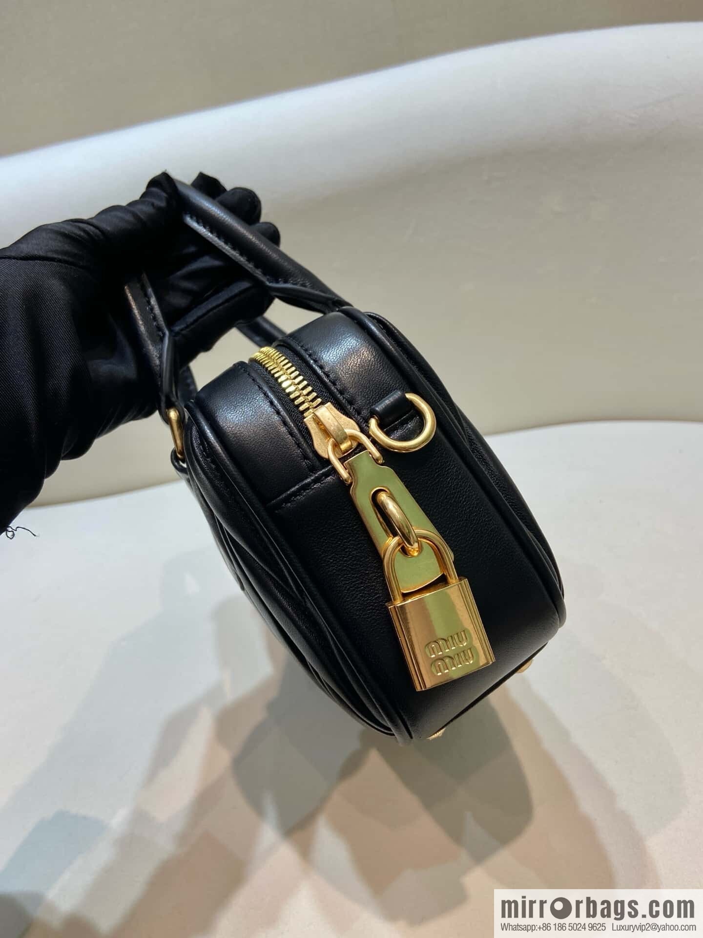 Sheepskin Textured Retro Rectangle Bag | Leather Bowling Bag 5BB123 💕💕 Black