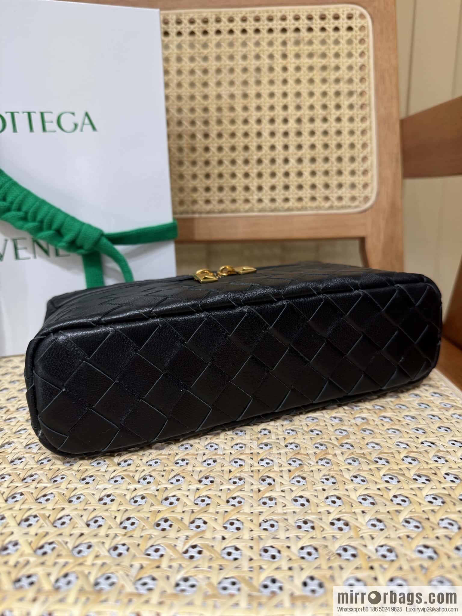 BV Bang Bang Vanity 789109 Black