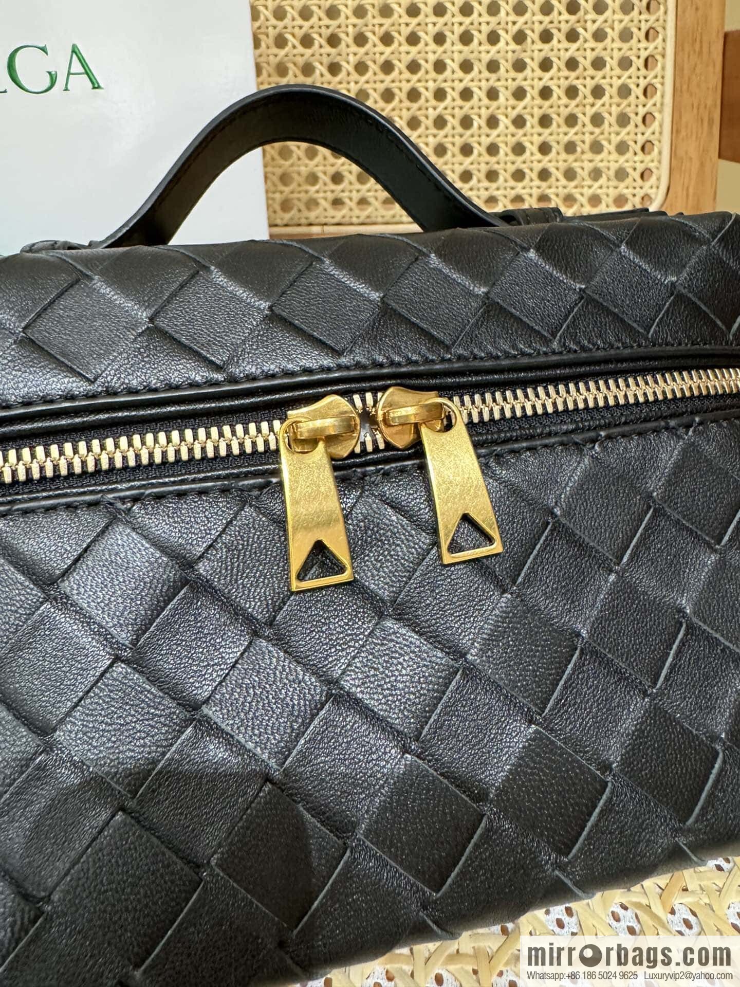 BV Bang Bang Vanity 789109 Black