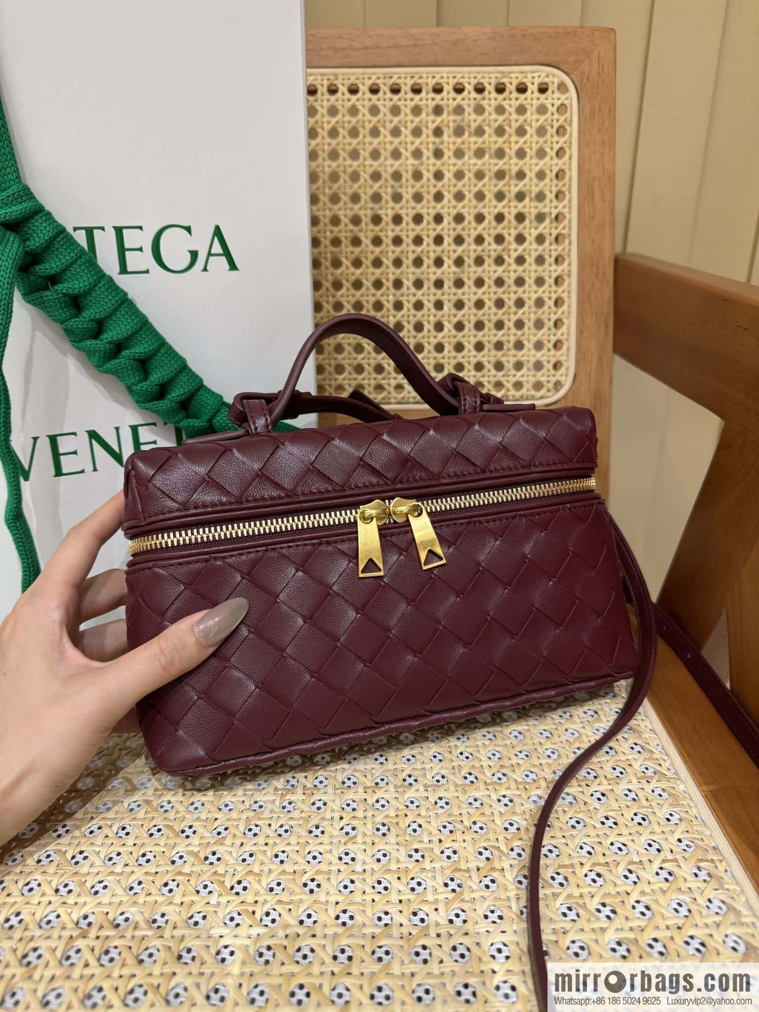 BV Bang Bang Vanity 789109 Barolo