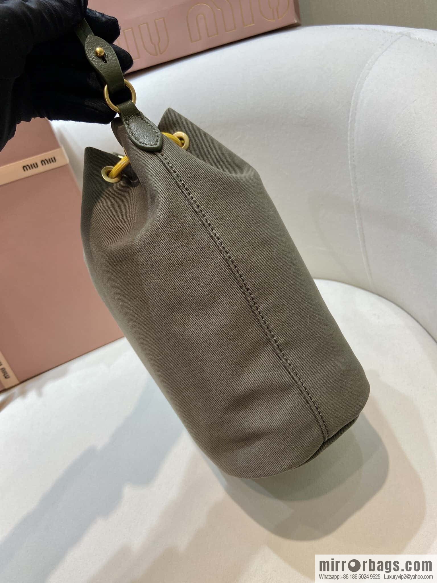 MIUMIU 🎉 new bucket bag 🎉 5NR038 🎉🎉 green