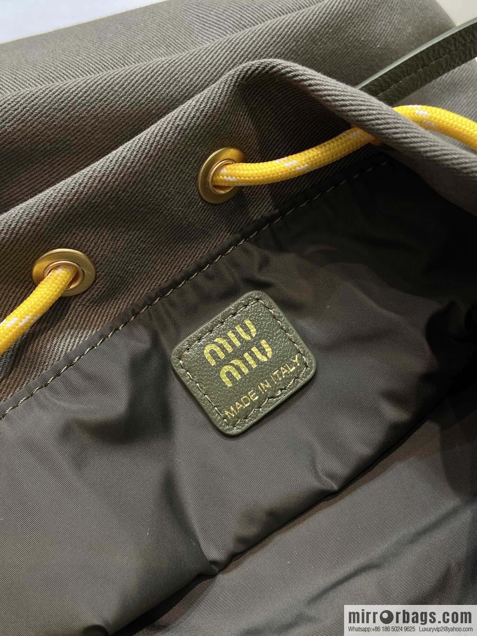 MIUMIU 🎉 new bucket bag 🎉 5NR038 🎉🎉 green