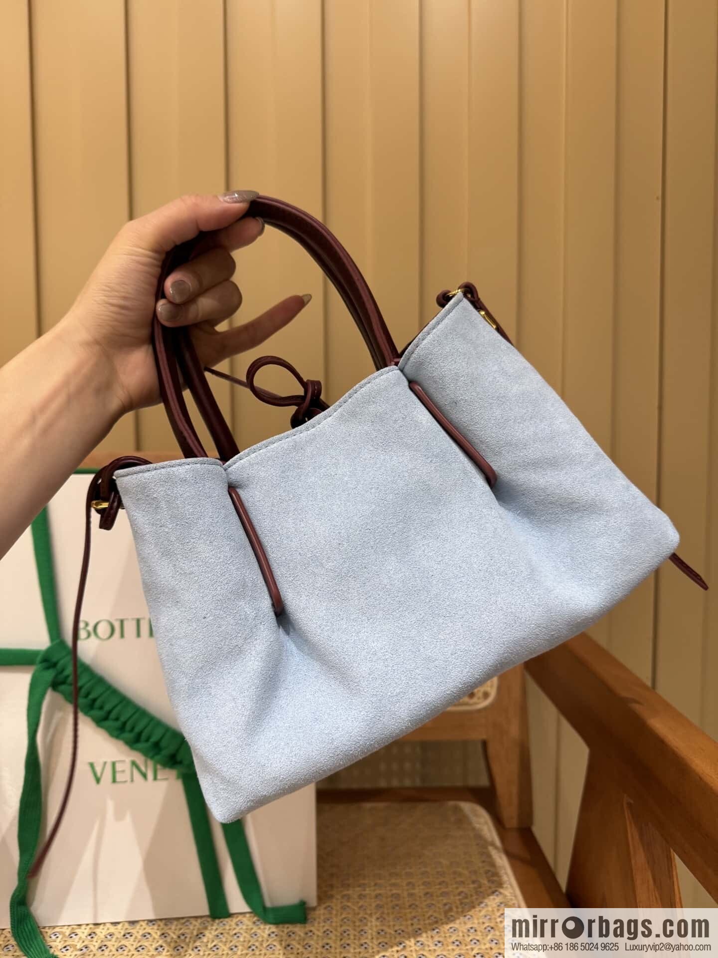 BV small Pinacoteca tote bag, Barolo burgundy 819004