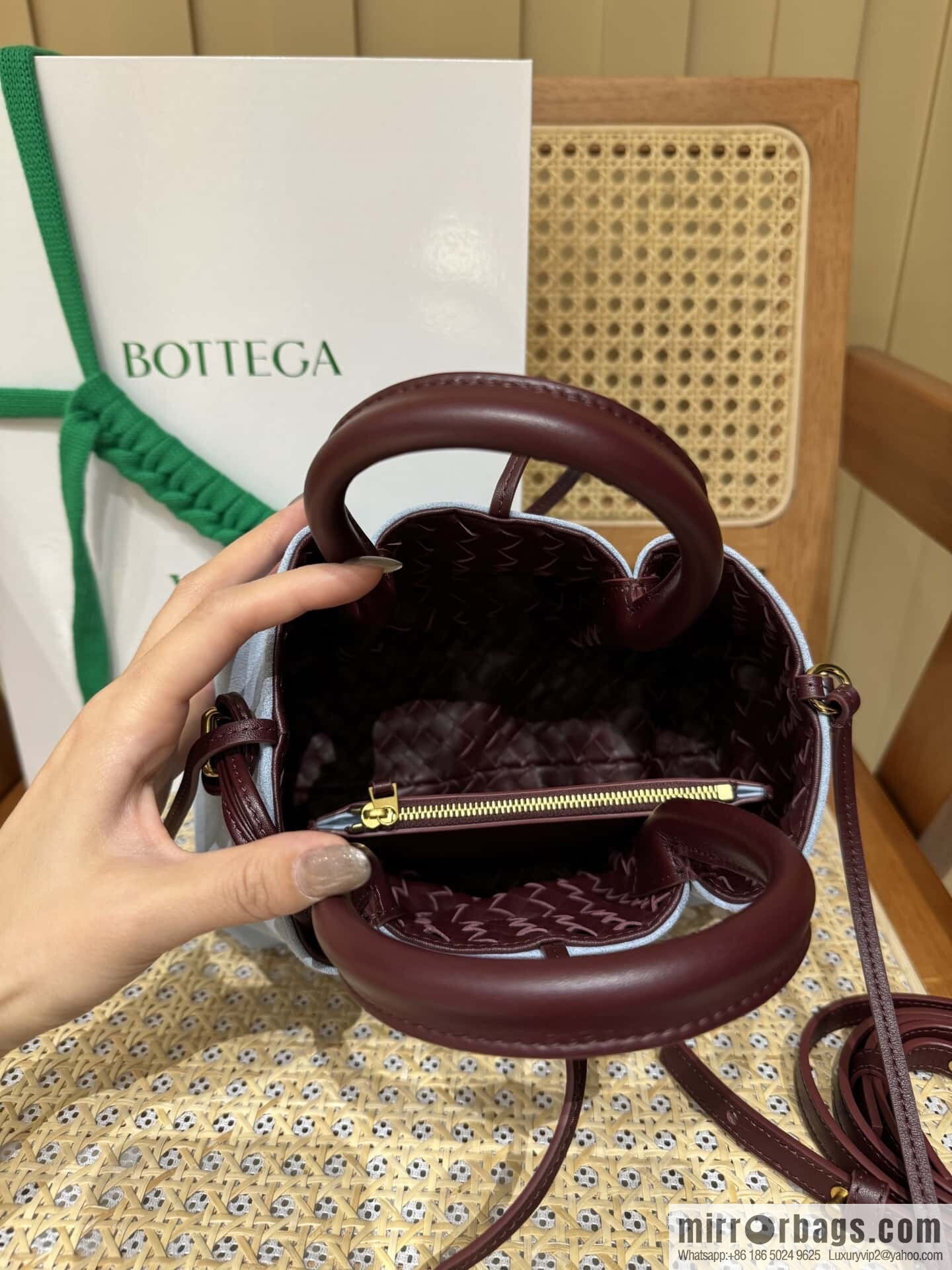 BV small Pinacoteca tote bag, Barolo burgundy 819004