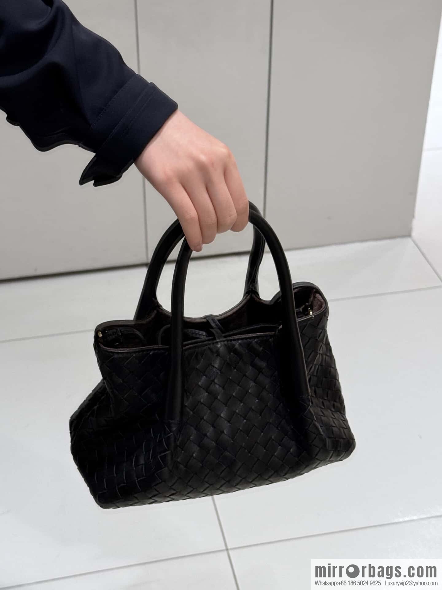 BV small Pinacoteca tote bag, black 819004