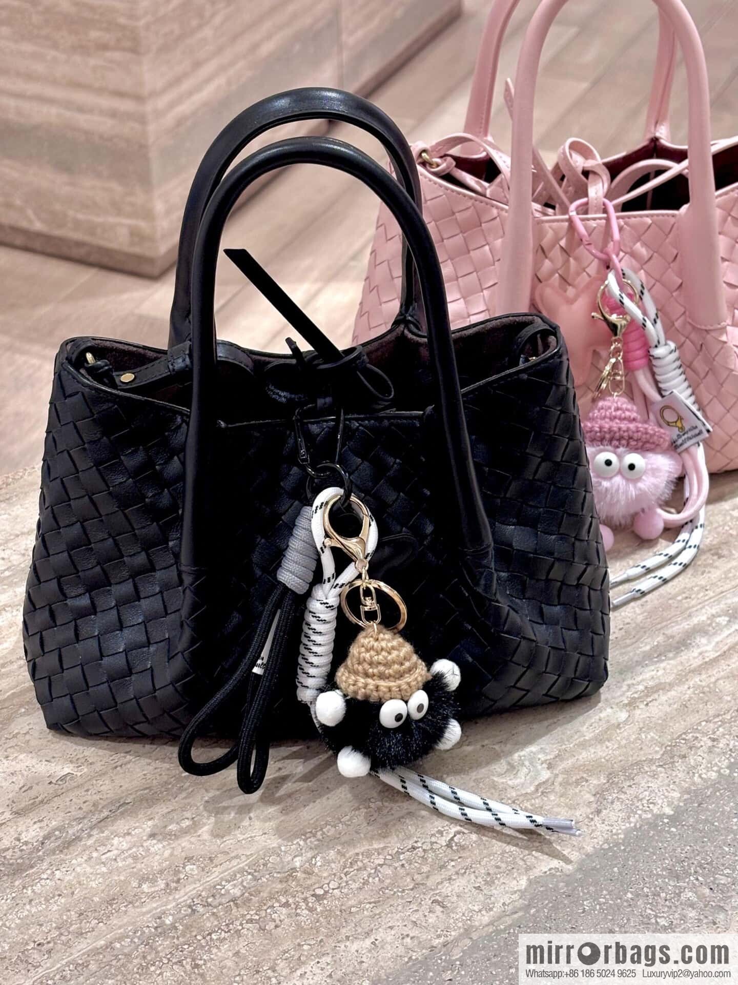 BV small Pinacoteca tote bag, black 819004