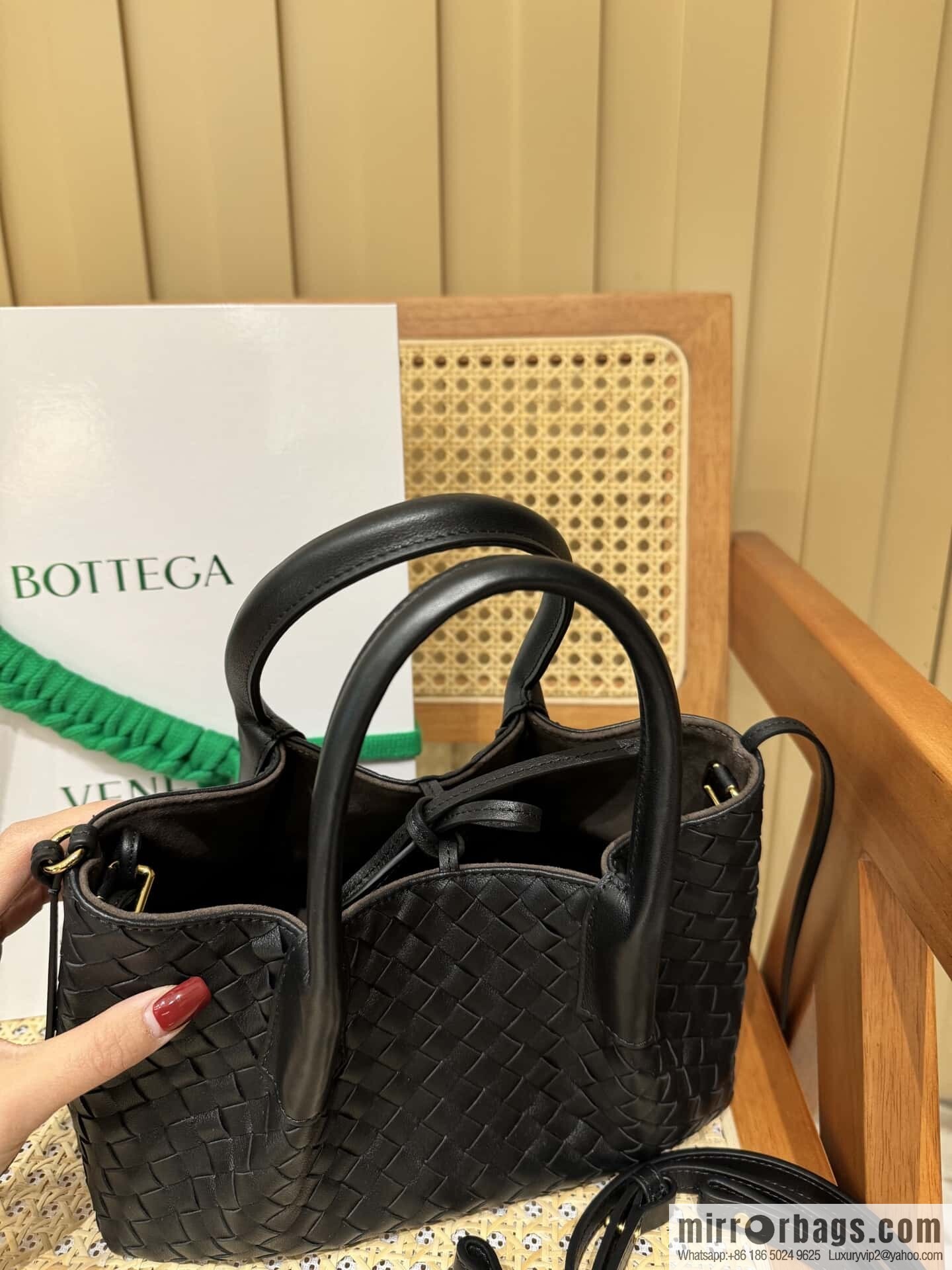 BV small Pinacoteca tote bag, black 819004