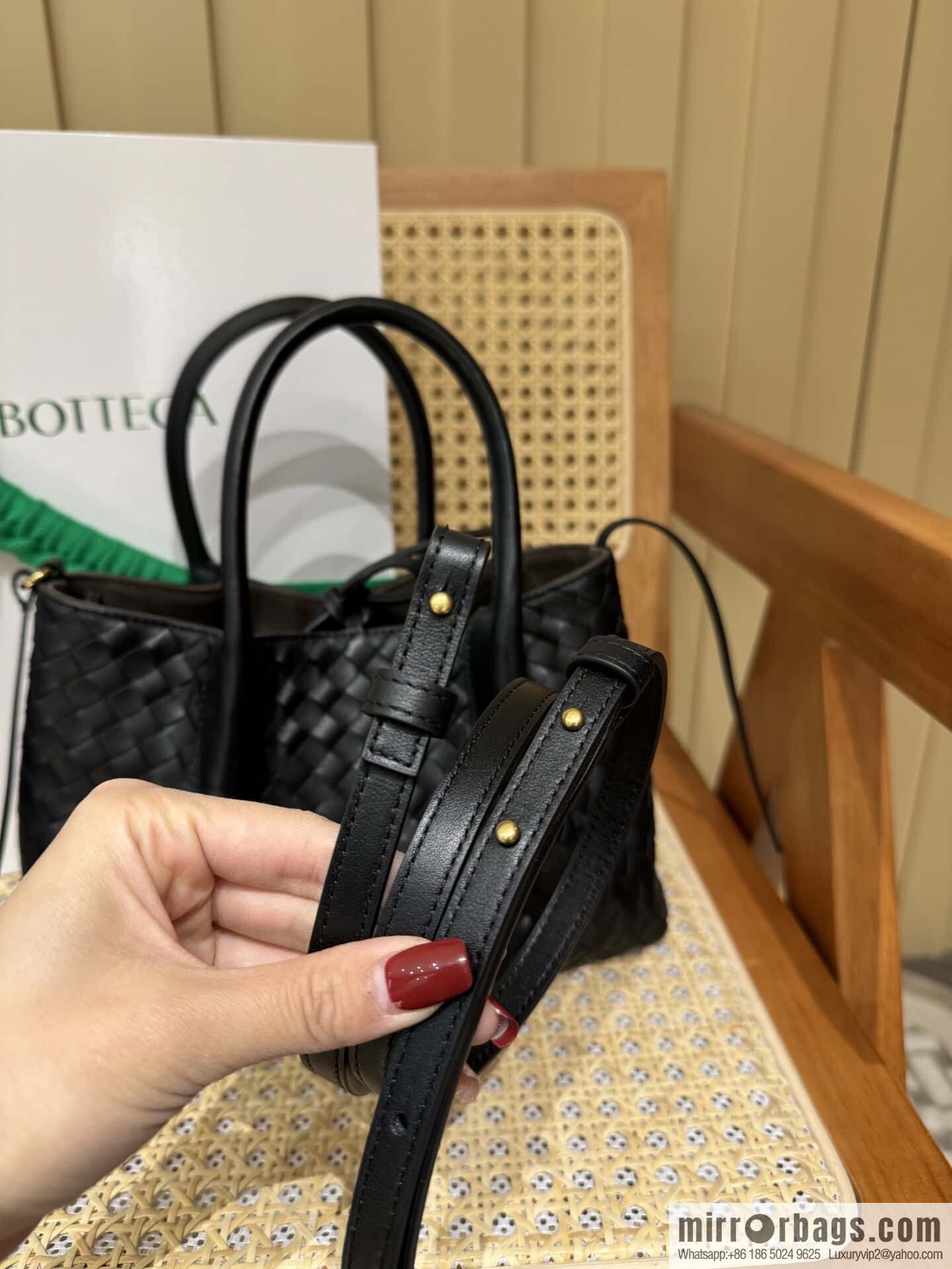 BV small Pinacoteca tote bag, black 819004