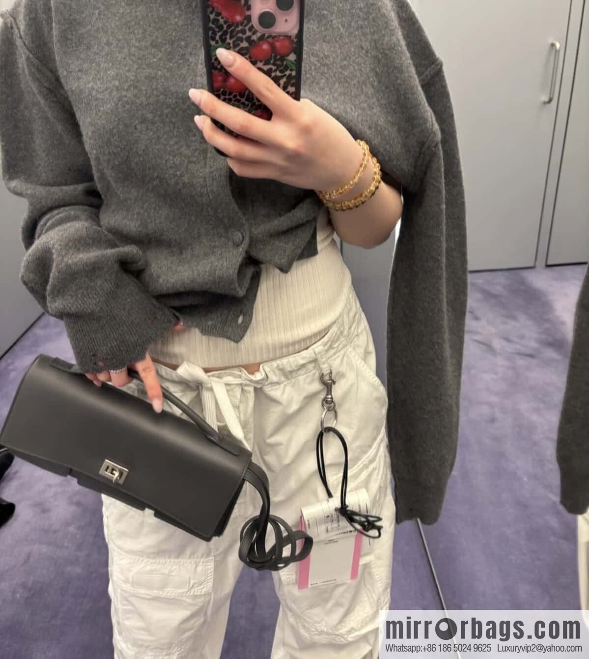 Balenciaga's new Bel Air Clutch clamshell clutch bag 843943 [dark gray]