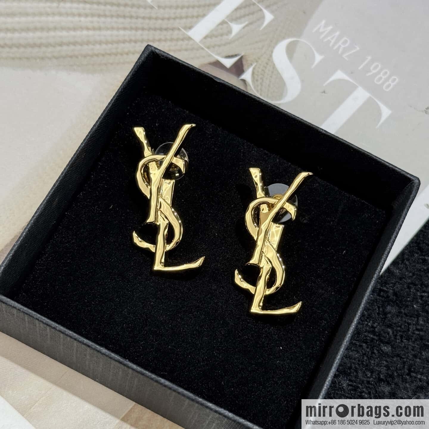 ❗️New ❗️ Saint Laurent YSL gold stud earrings