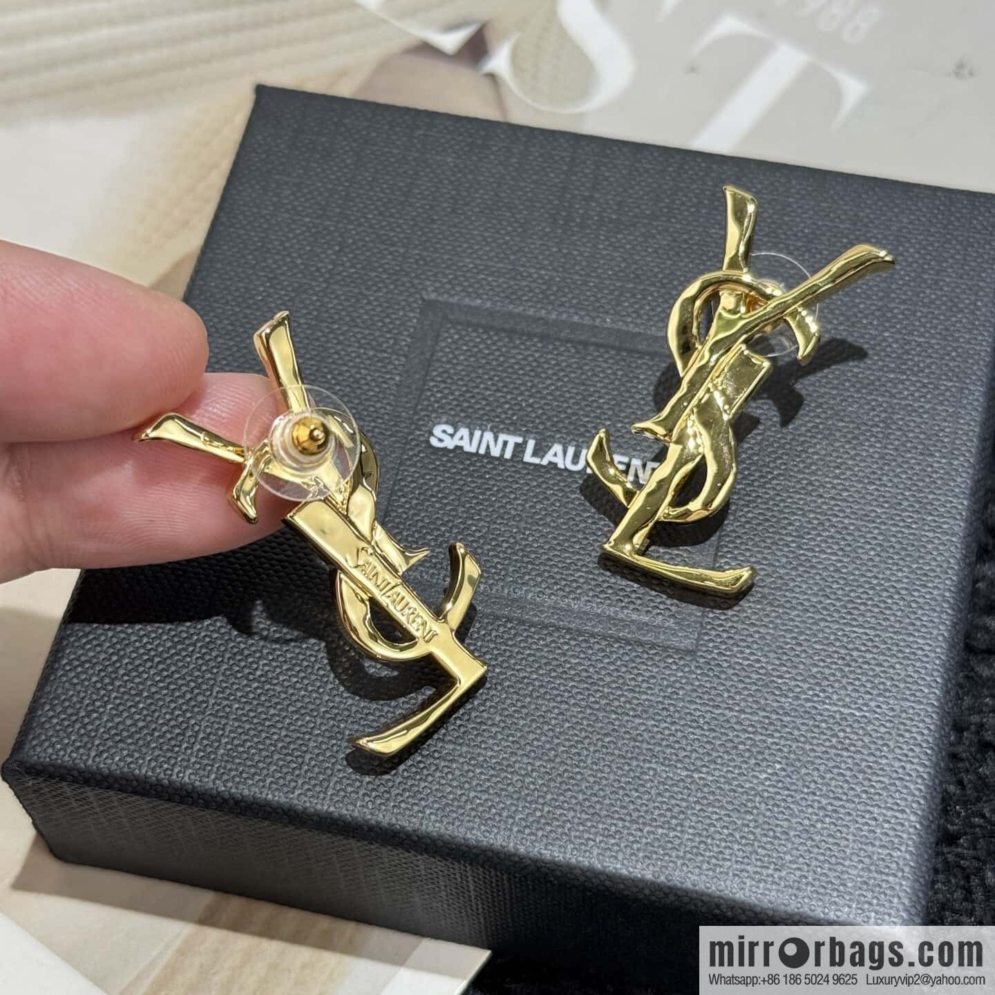 ❗️New ❗️ Saint Laurent YSL gold stud earrings