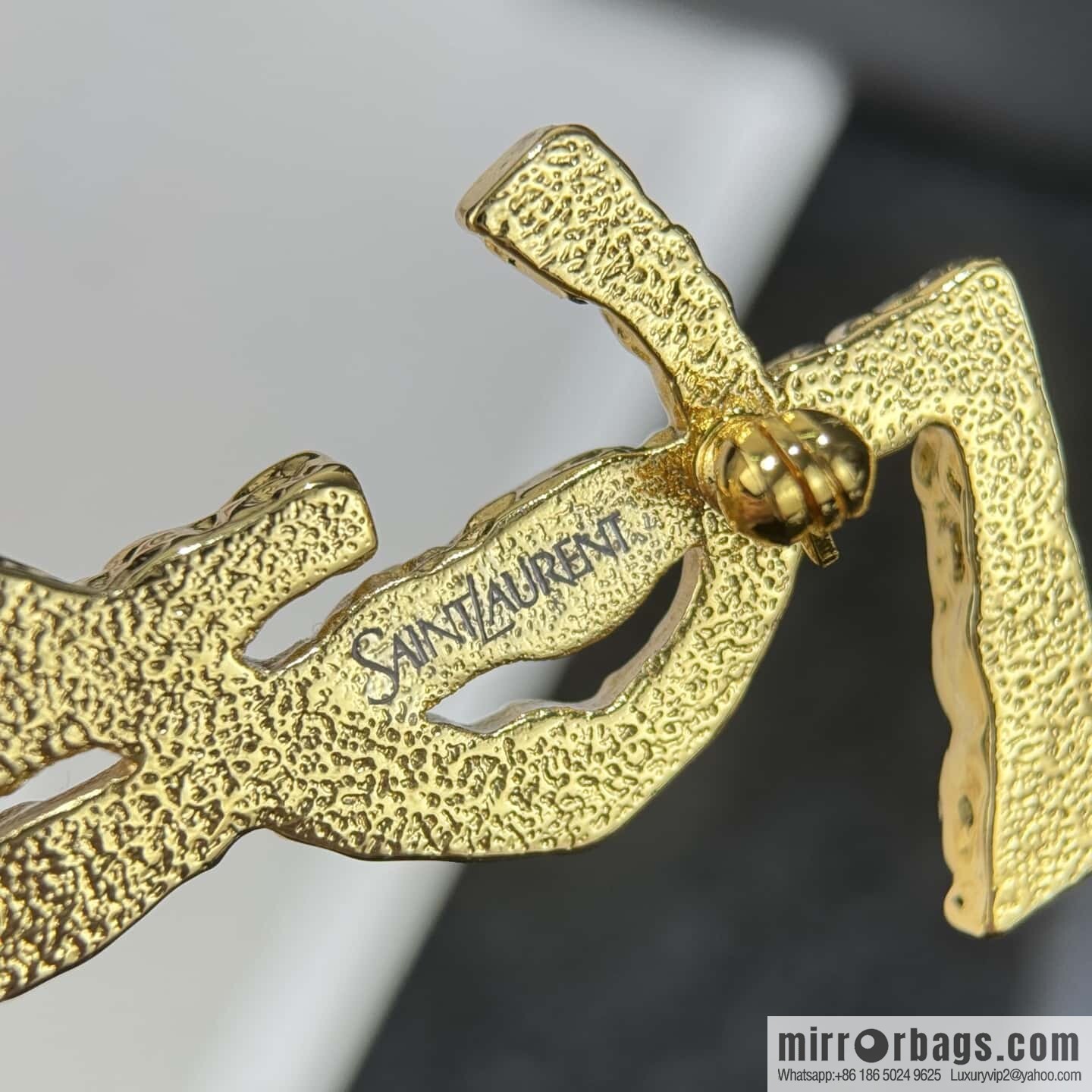 ❗️New ❗️ Saint Laurent YSL Gold Brooch
