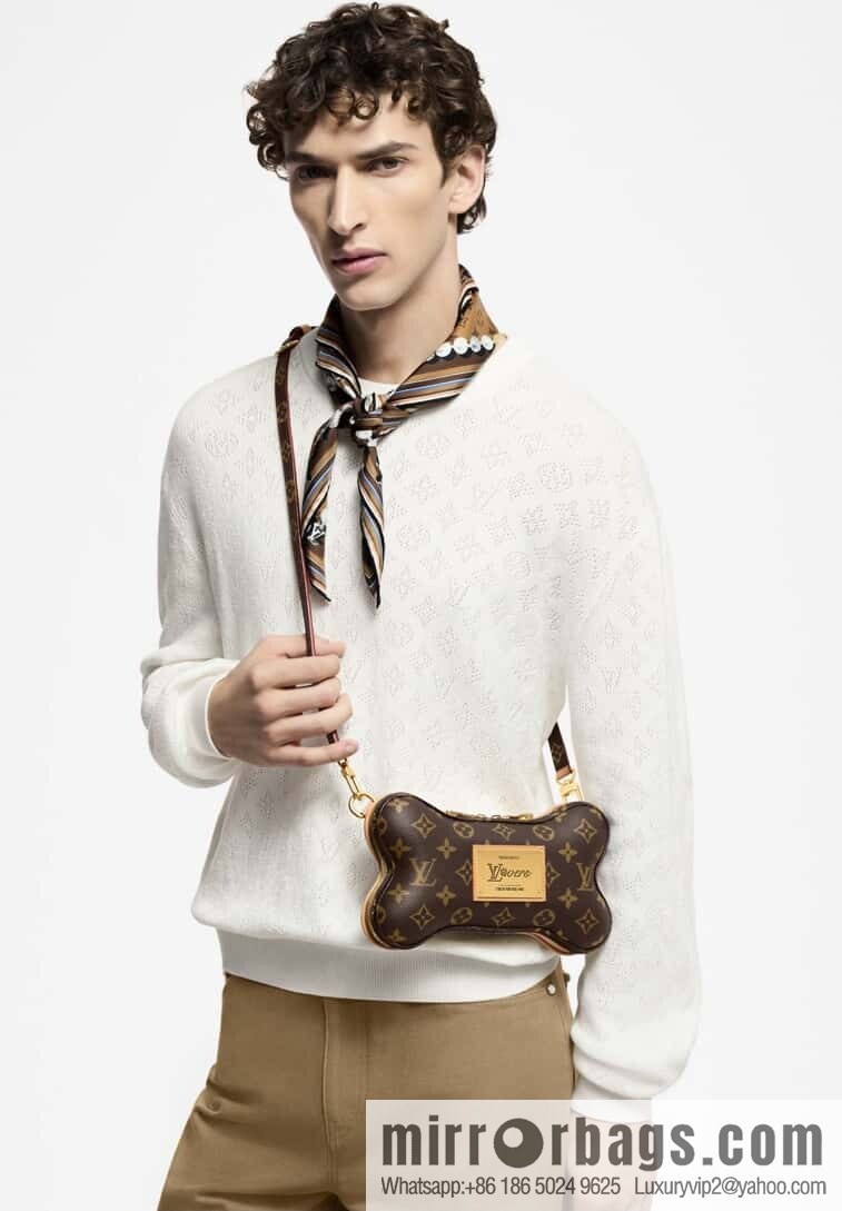 [Boutique‑grade] M12615 presbyopia, bone bag BONE mini handbag Bone mini handbag