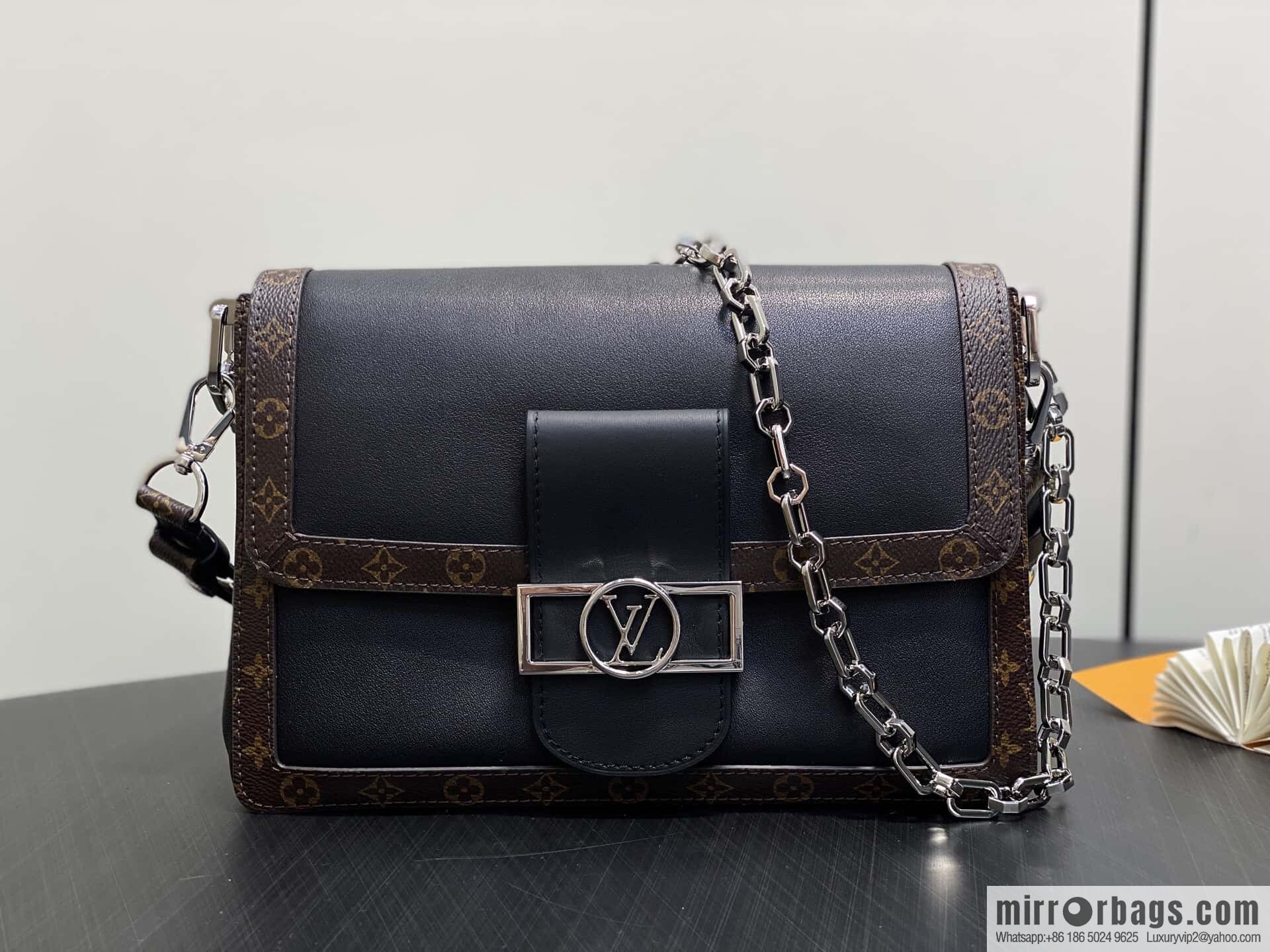[Boutique‑grade] M13450 presbyopia black, full leather Daphne DAUPHINE SOFT medium handbag