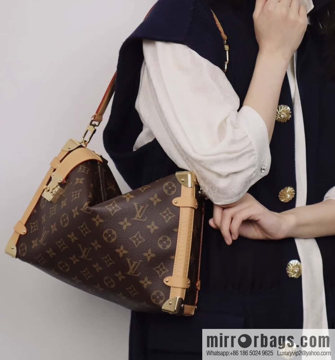 [Boutique‑grade] M14513 presbyopia, soft box chain bag SIDE TRUNK large handbag