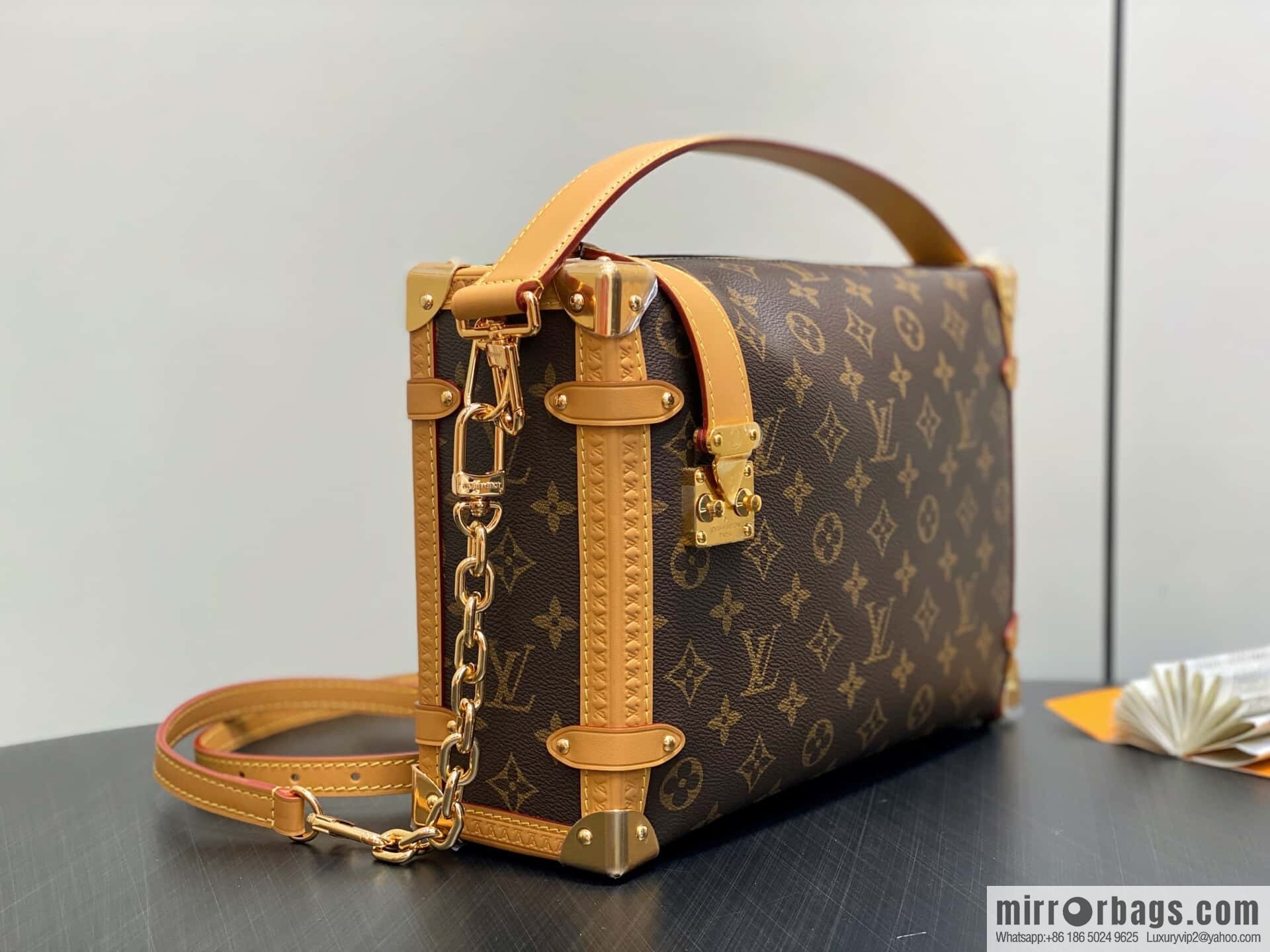 [Boutique‑grade] M14513 presbyopia, soft box chain bag SIDE TRUNK large handbag