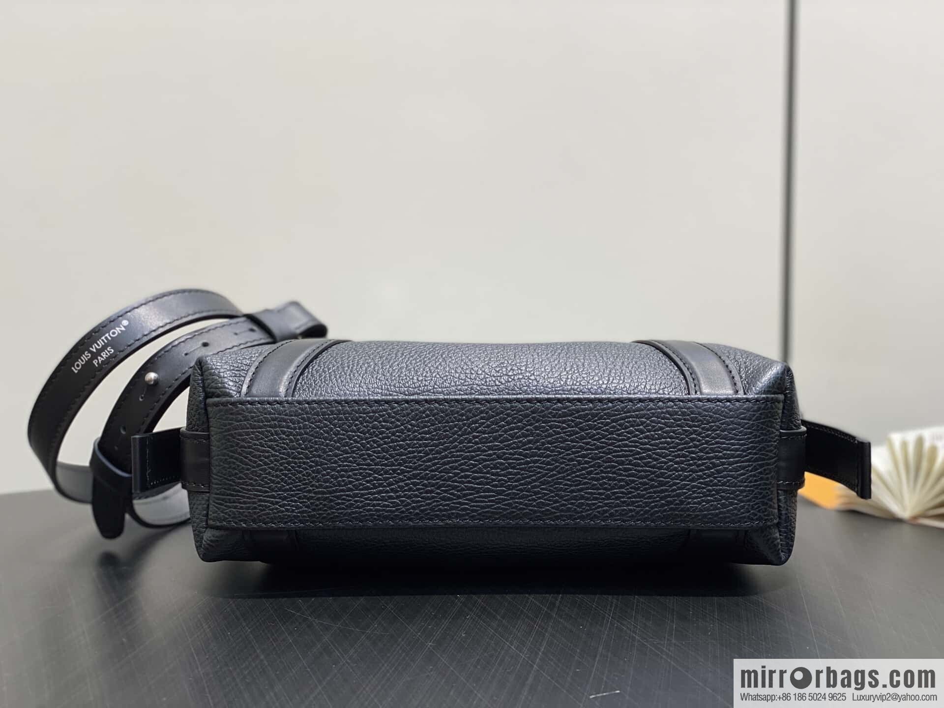 [Boutique‑grade] M14623 black, full leather locomotive bag NANO LV BIKER handbag