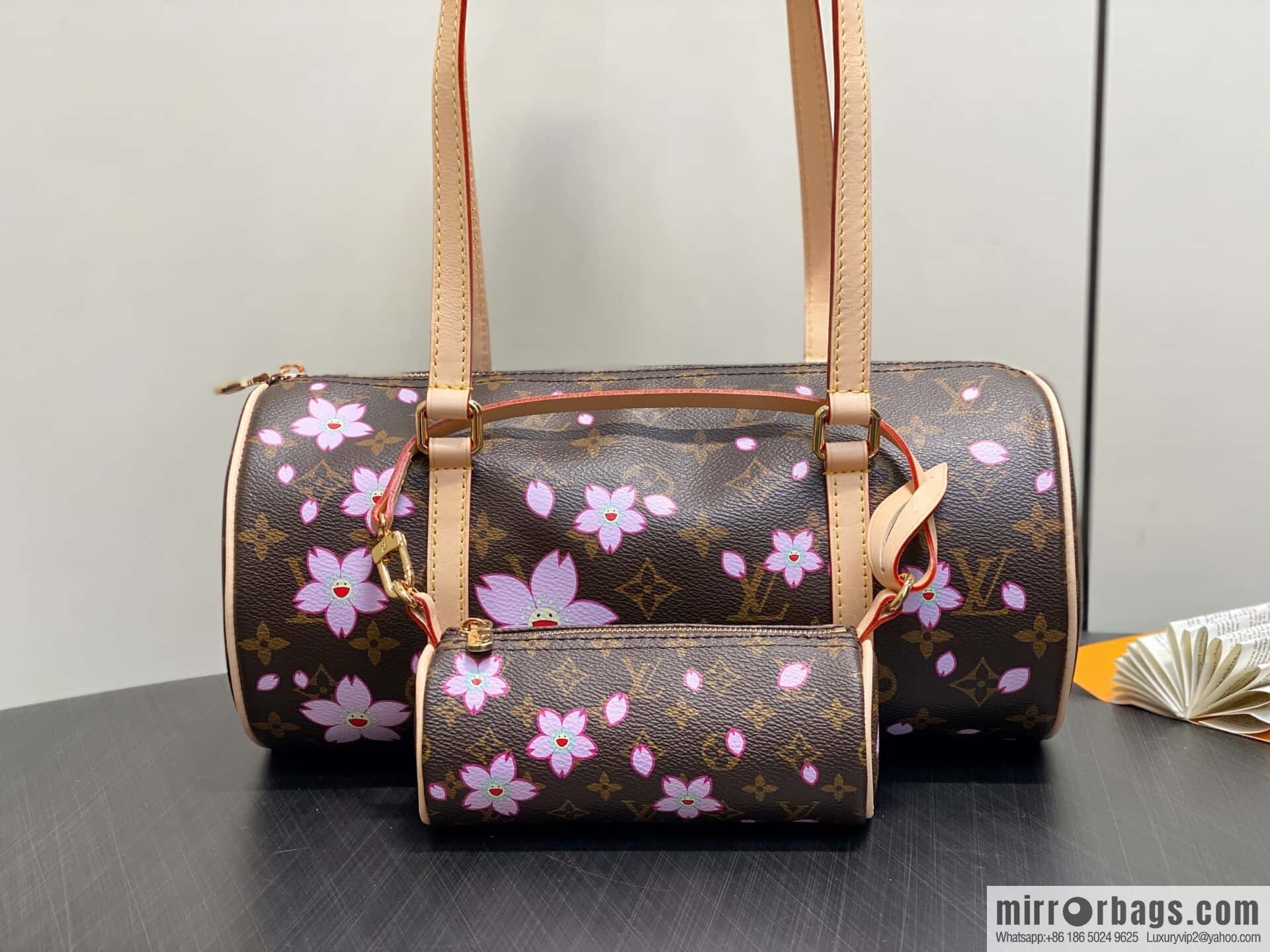 [Boutique‑grade] M13097 old flower, cherry blossom silk screen printed Babylon round drum bag LVXTM PAPILLON handbag