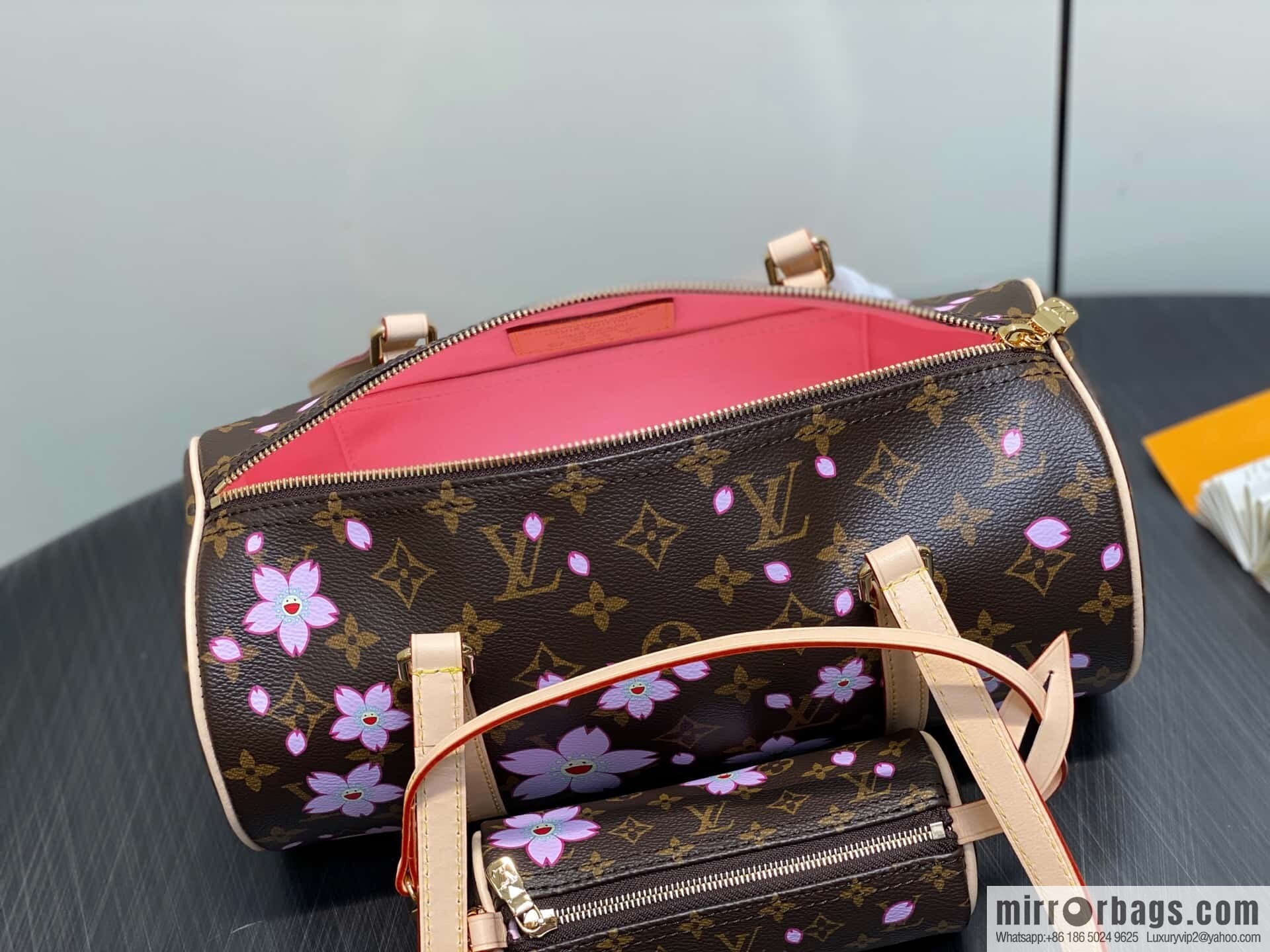 [Boutique‑grade] M13097 old flower, cherry blossom silk screen printed Babylon round drum bag LVXTM PAPILLON handbag